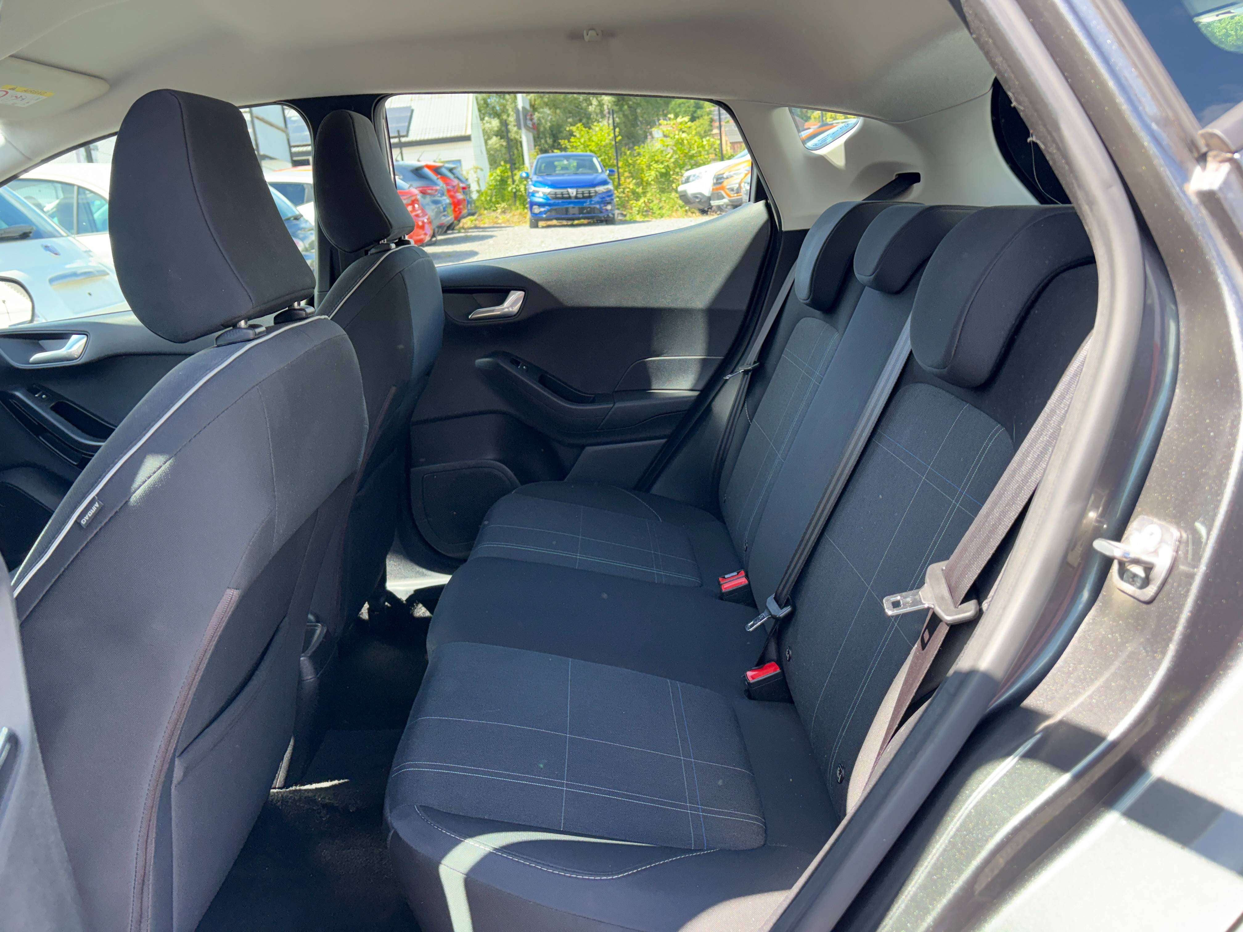 Ford Fiesta 1.1i Business Class - EU6 - GARANTIE 1AN -