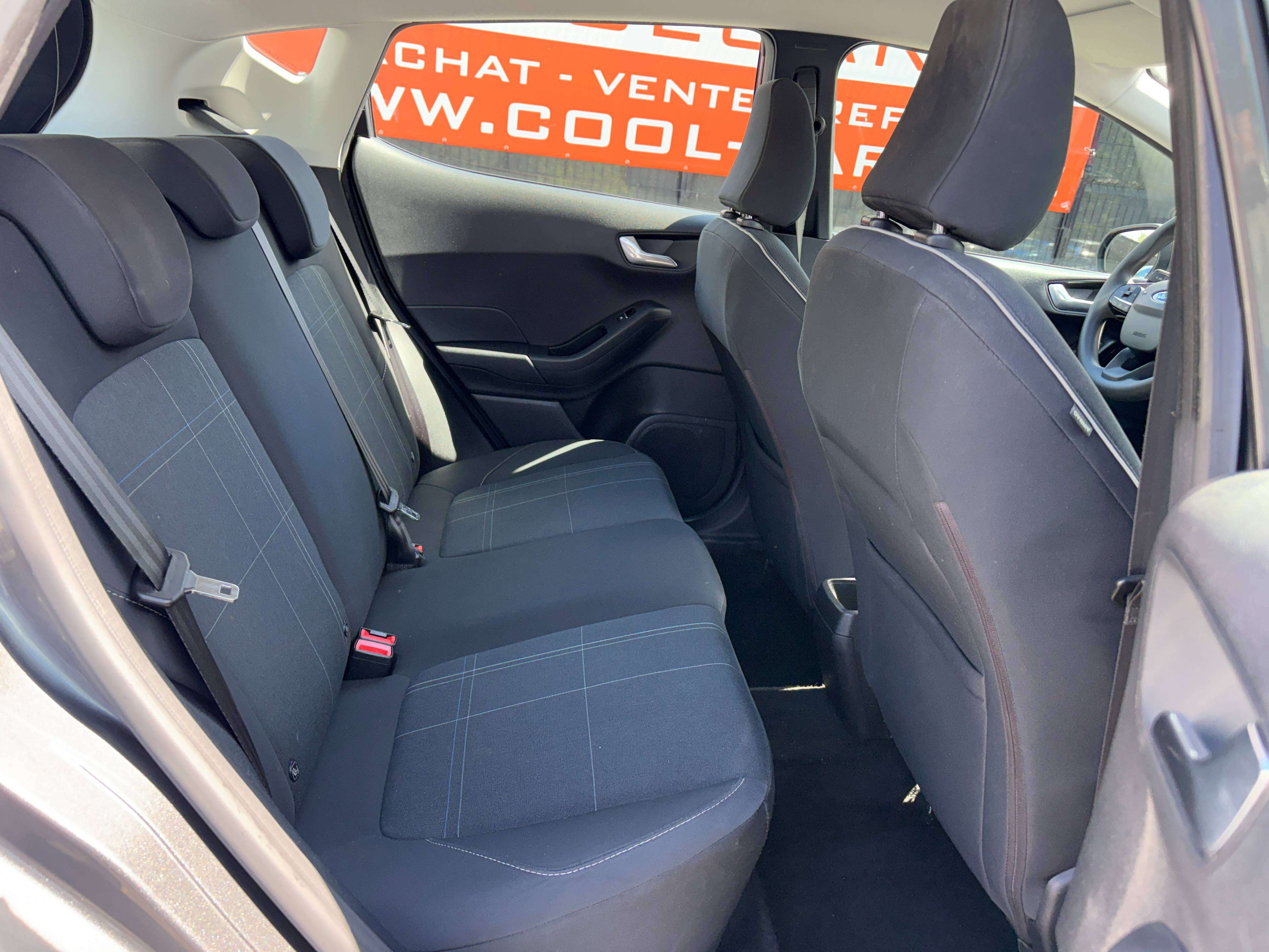 Ford Fiesta 1.1i Business Class - EU6 - GARANTIE 1AN -
