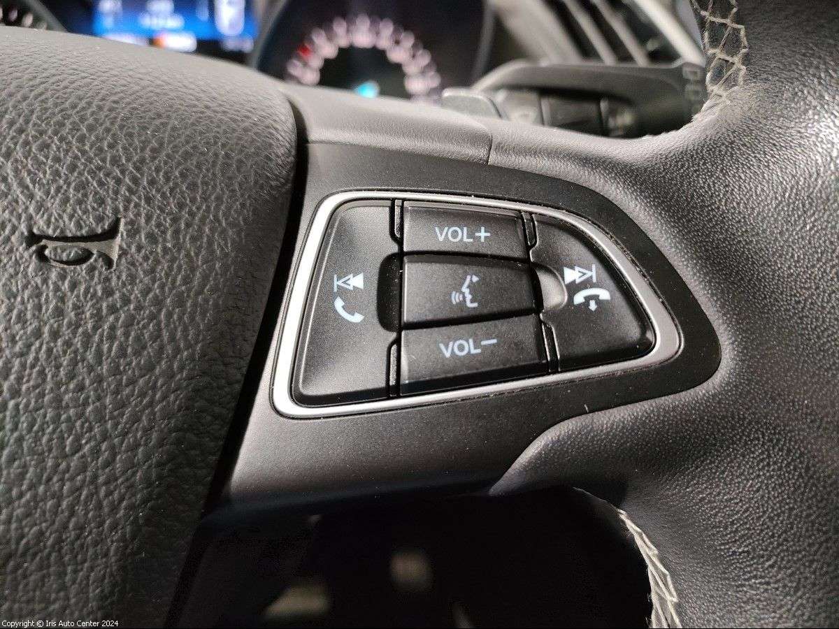 Ford Kuga 1.5 TDCI AUTO ST-LINE | NAVI | CAR PLAY