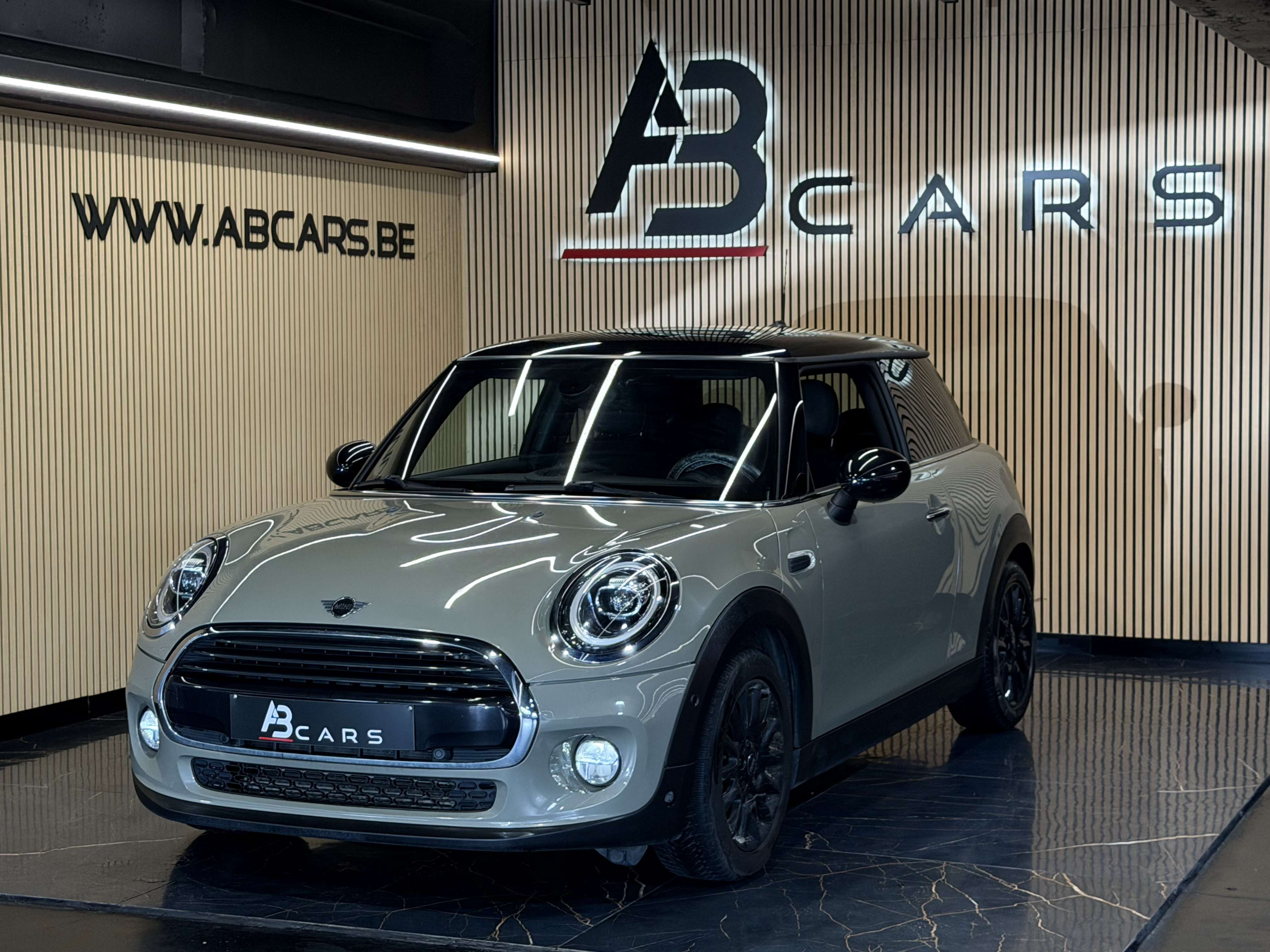 MINI Cooper 1.5 Cooper * GARANTIE 12 MOIS * 1ER PROP * SPORT *