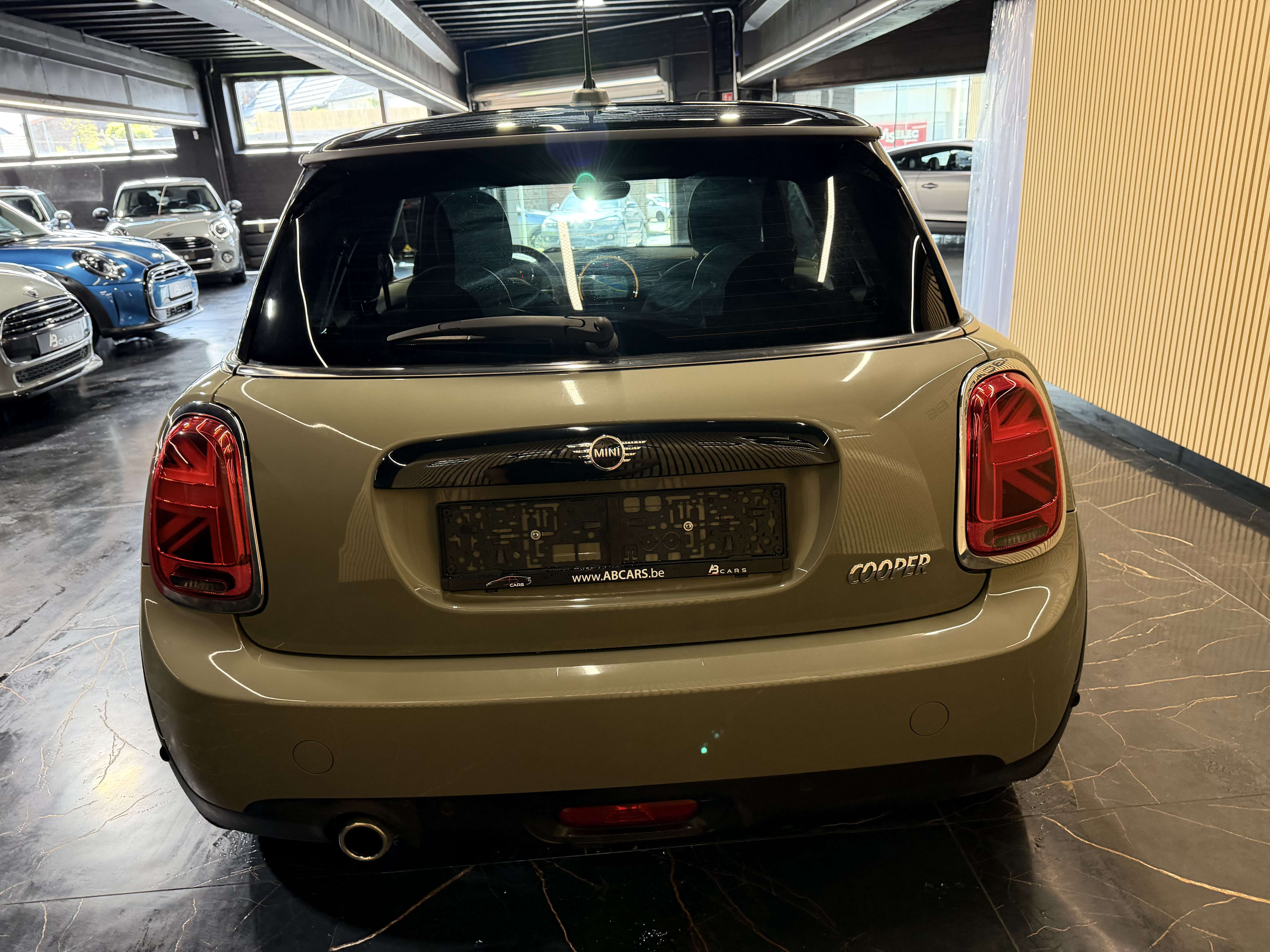 MINI Cooper 1.5 Cooper * GARANTIE 12 MOIS * 1ER PROP * SPORT *