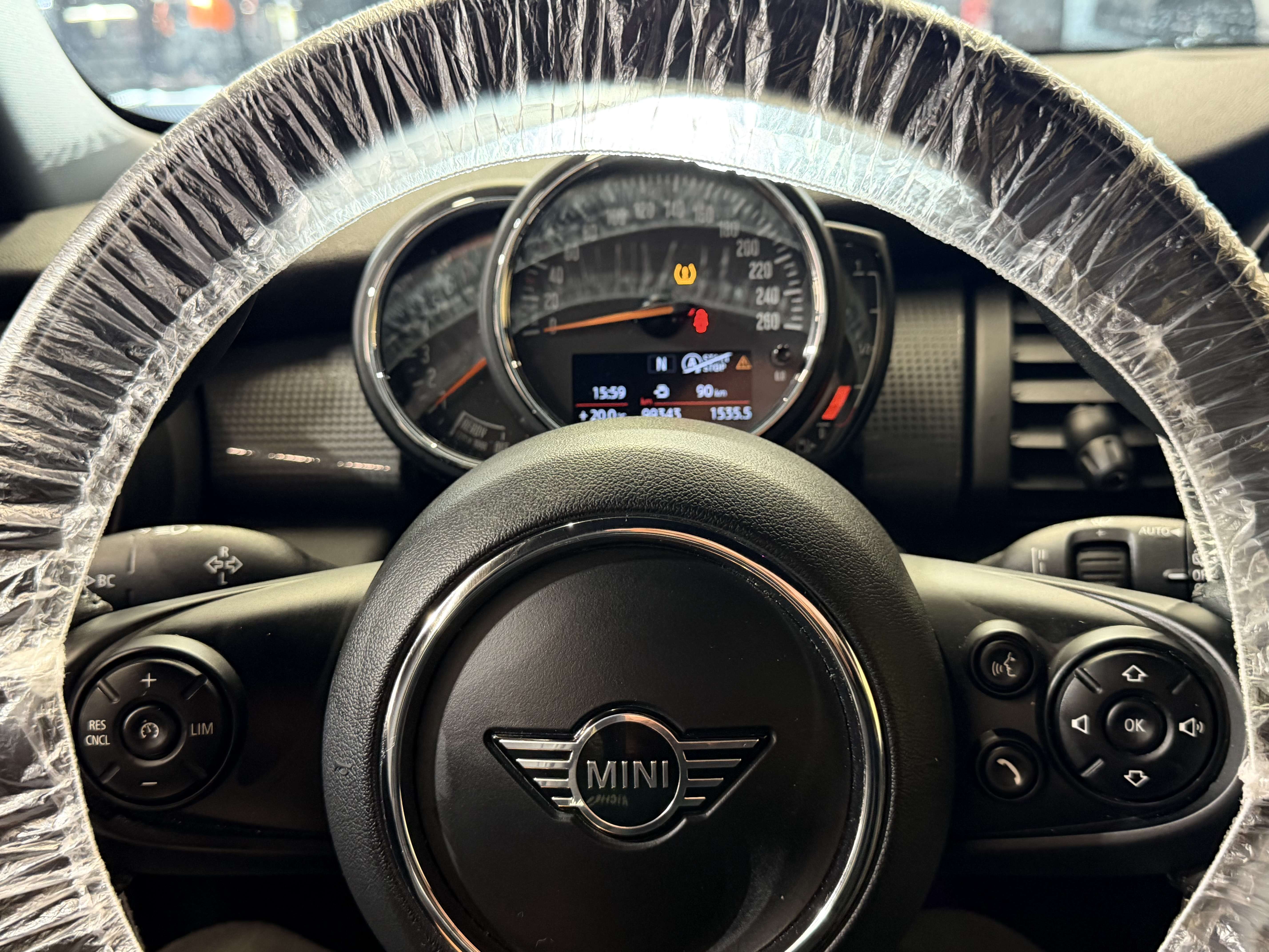 MINI Cooper 1.5 Cooper * GARANTIE 12 MOIS * 1ER PROP * SPORT *