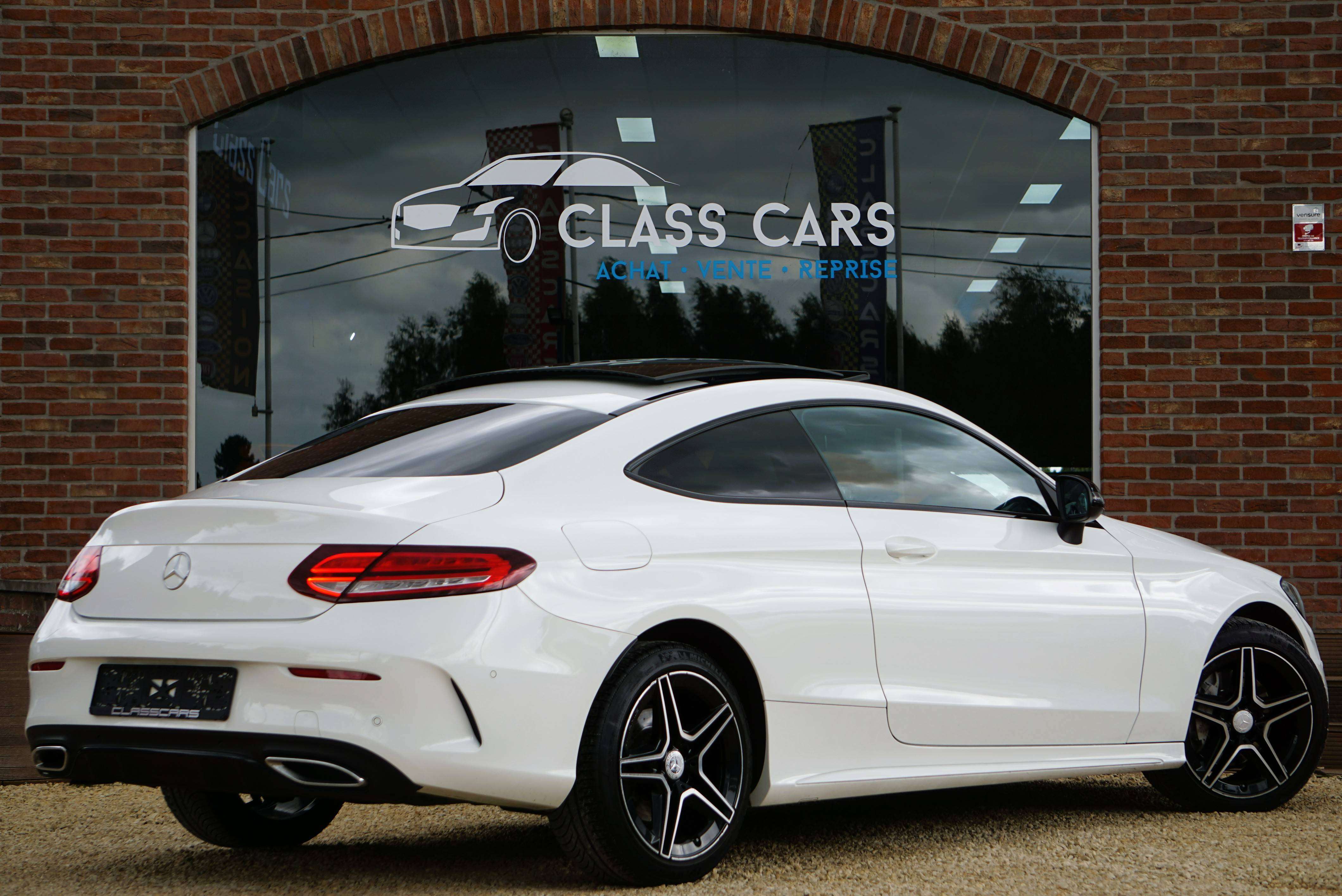 Mercedes-Benz C 200 Coupe PACK AMG / CAMERA / AUTO 9G-Tronic / PANO / CARPLAY / FULL LED