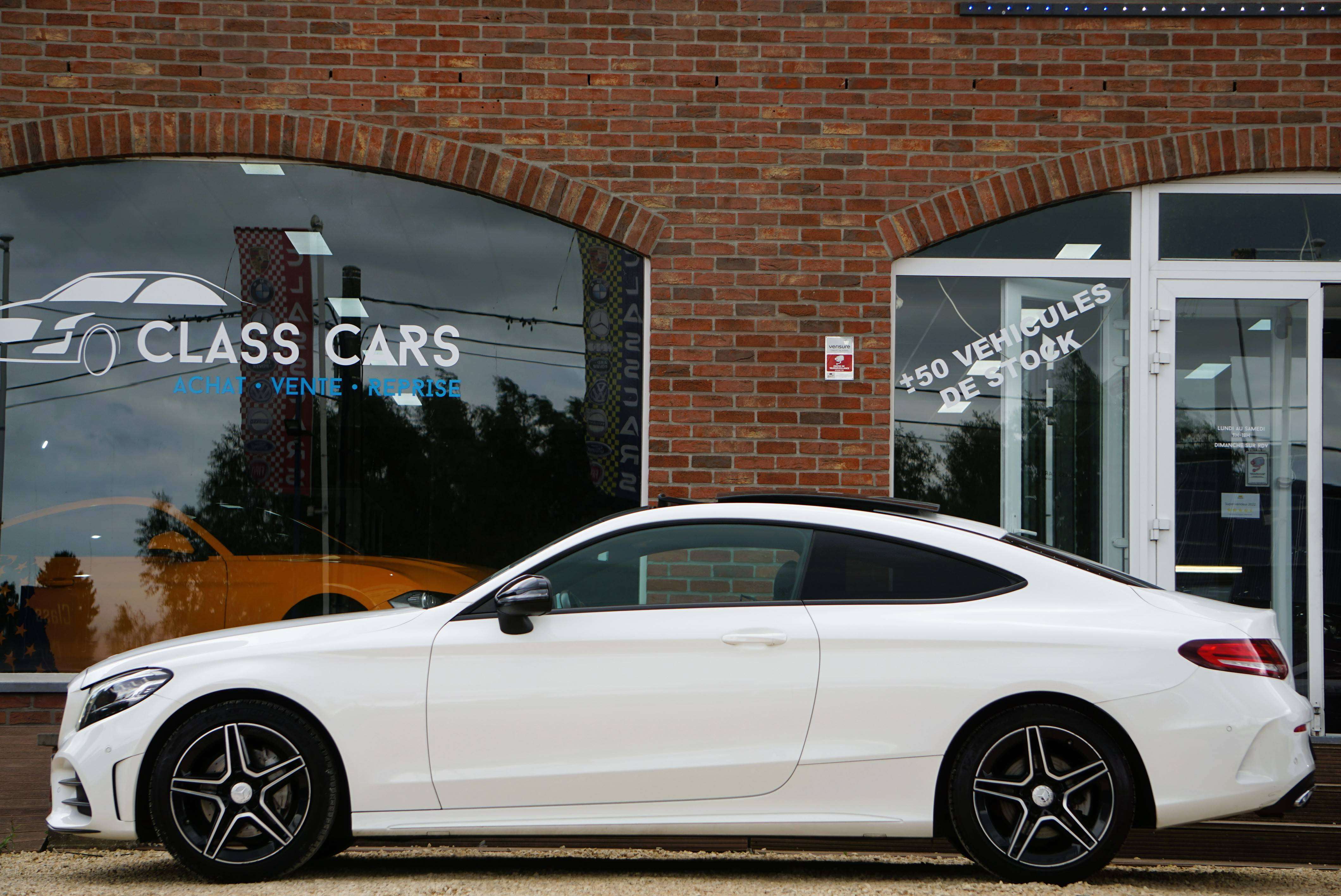 Mercedes-Benz C 200 Coupe PACK AMG / CAMERA / AUTO 9G-Tronic / PANO / CARPLAY / FULL LED