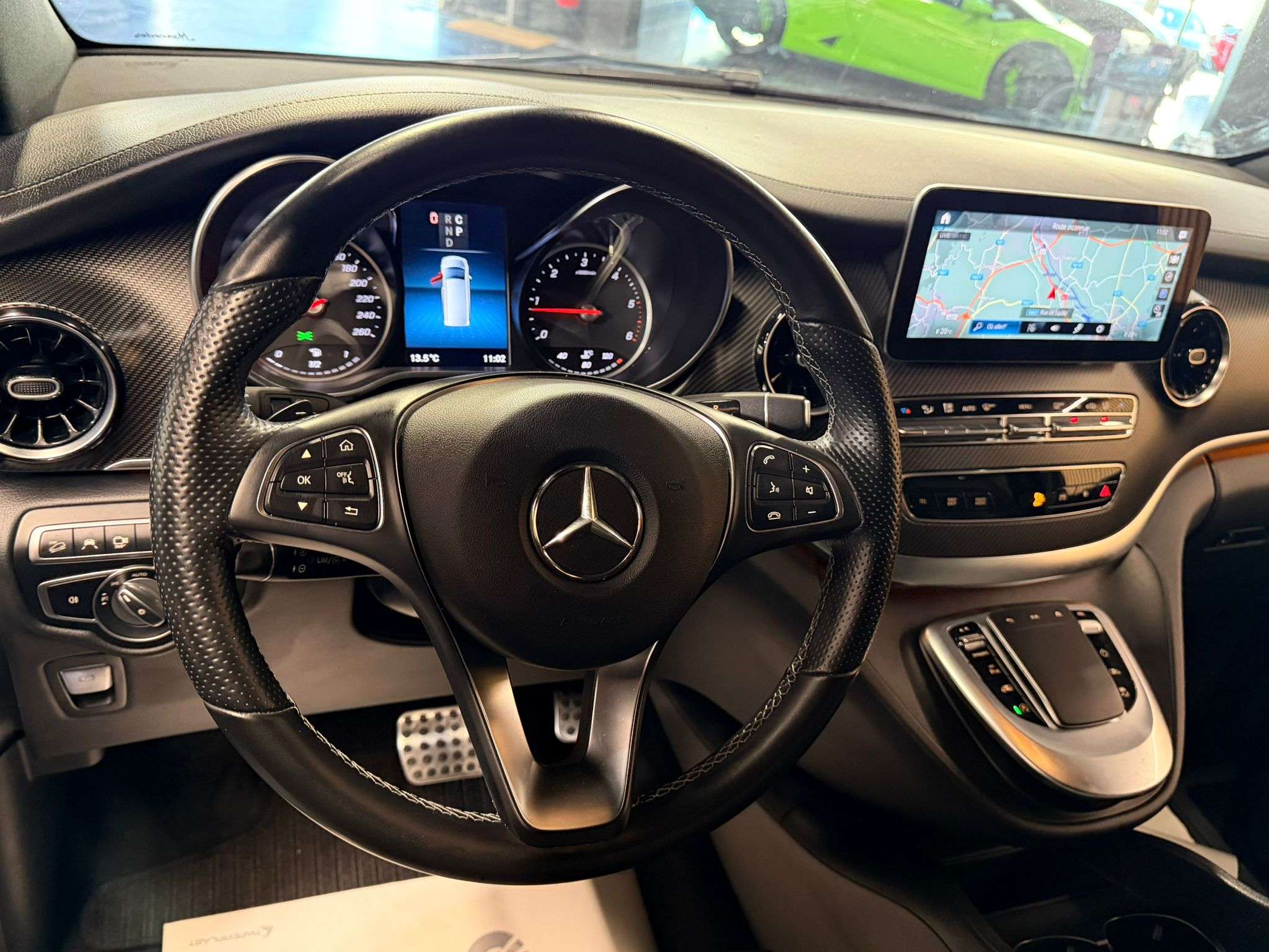 Mercedes-Benz V 300 d 4-Matic * VIP * PACK AMG - FULL OPTIONS *