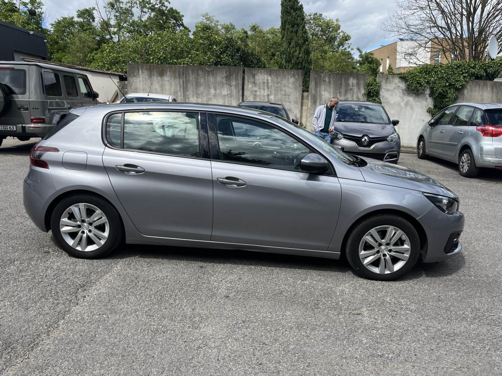 Peugeot 308 1.5 BlueHDi S&S - 130 BV EAT8 II 2013 BERLINE Allure PHASE 2