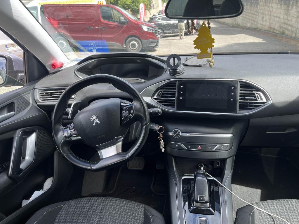 Peugeot 308 1.5 BlueHDi S&S - 130 BV EAT8 II 2013 BERLINE Allure PHASE 2