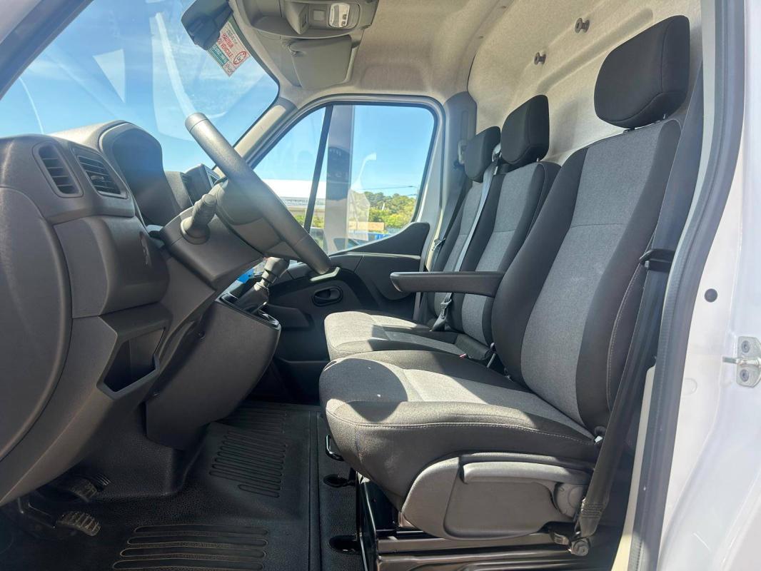 Renault Master FOURGON FGN TRAC F3500 L2H2 BLUE DCI 135 CONFORT