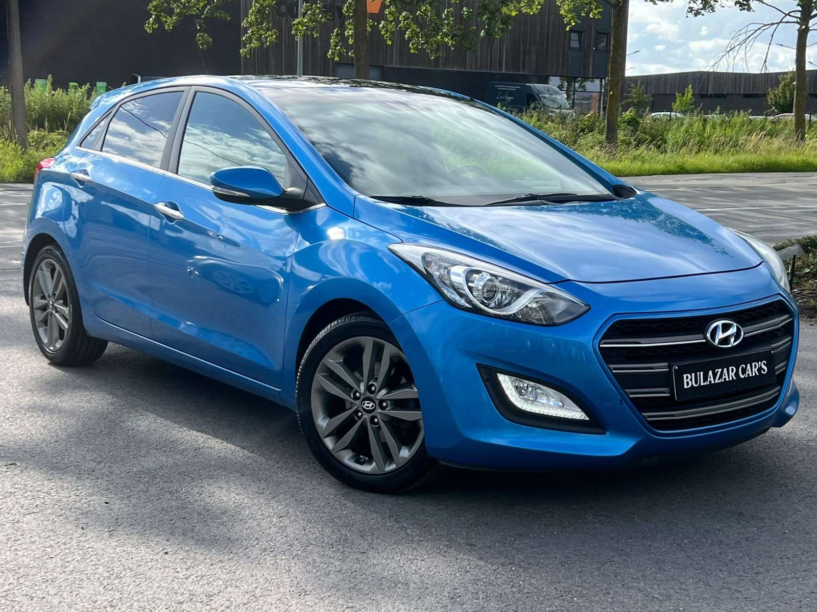 Hyundai i30 i30 1.6 CRDi DCT ISG GARANTI ECRAN CAM PANO