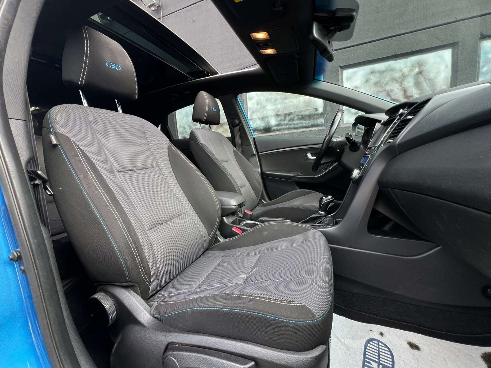 Hyundai i30 i30 1.6 CRDi DCT ISG GARANTI ECRAN CAM PANO