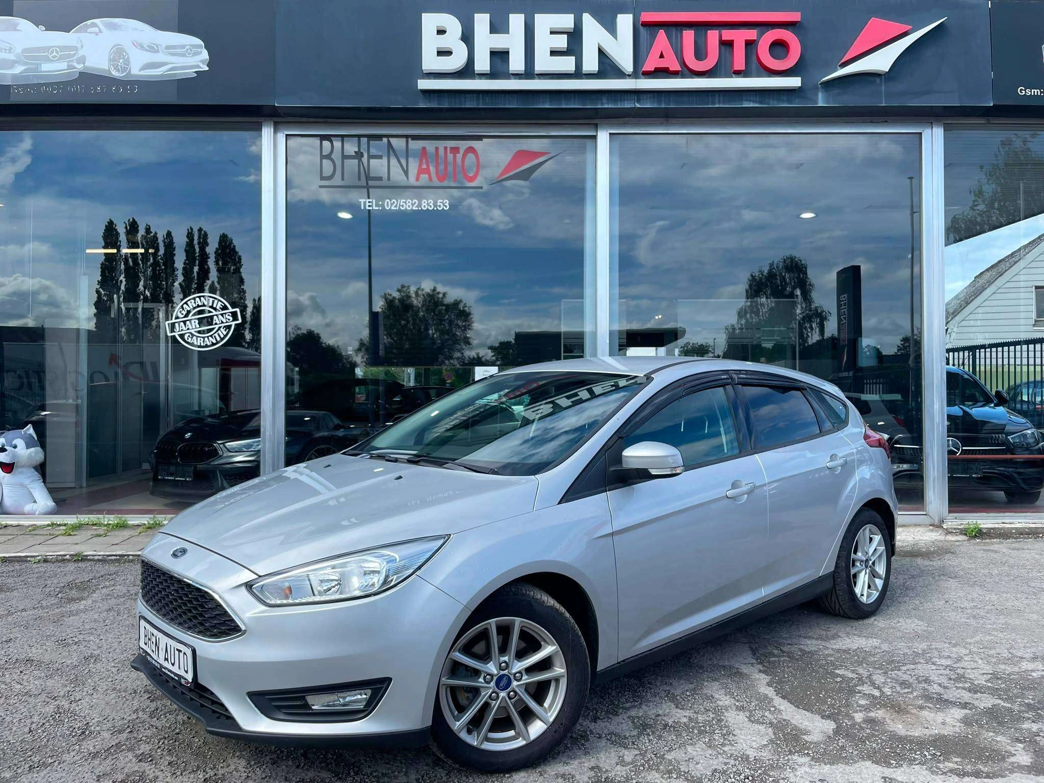 Ford Focus Focus 1.6i Ti-VCT Champions Edition Powershift/Gps