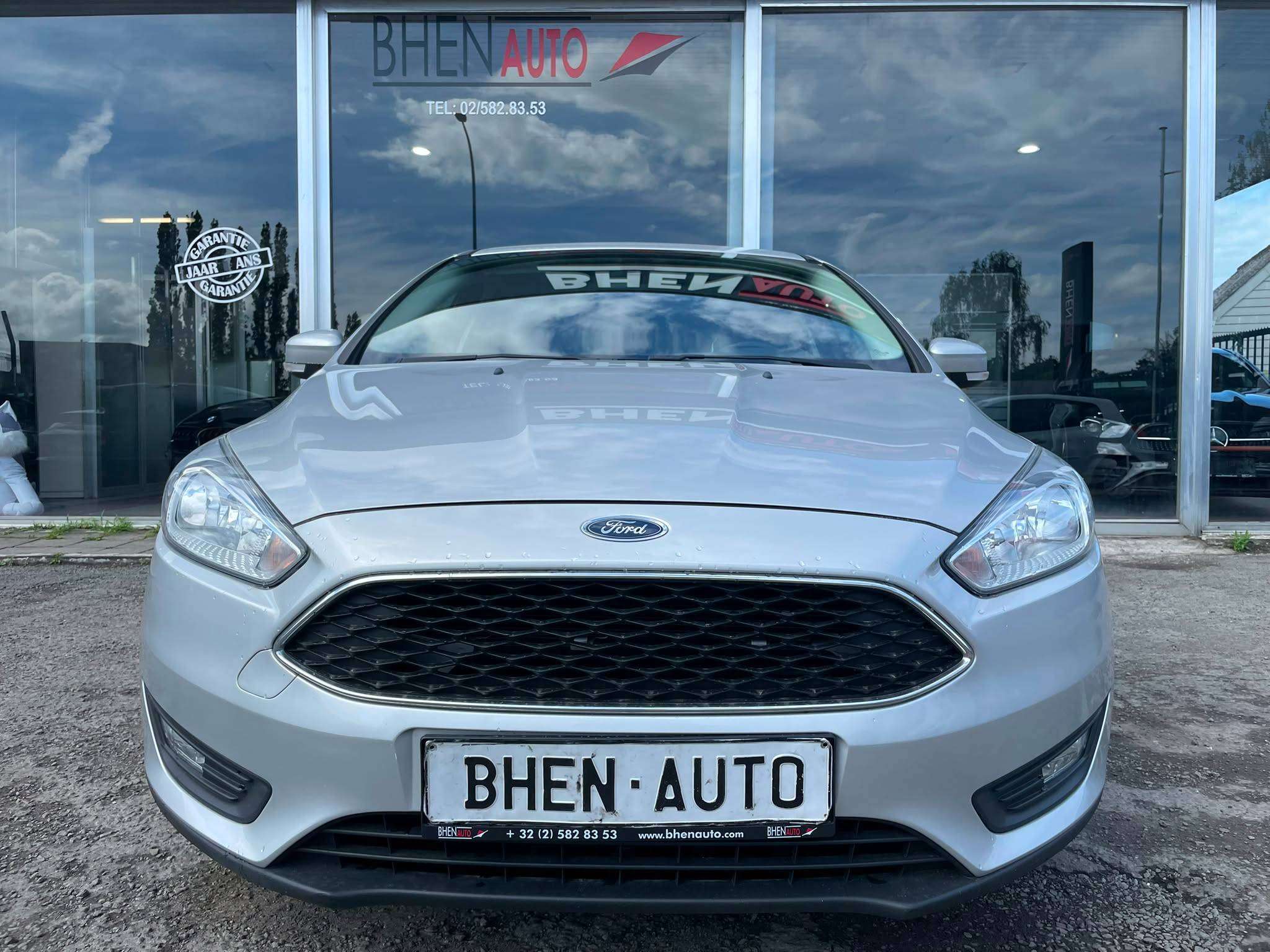 Ford Focus Focus 1.6i Ti-VCT Champions Edition Powershift/Gps
