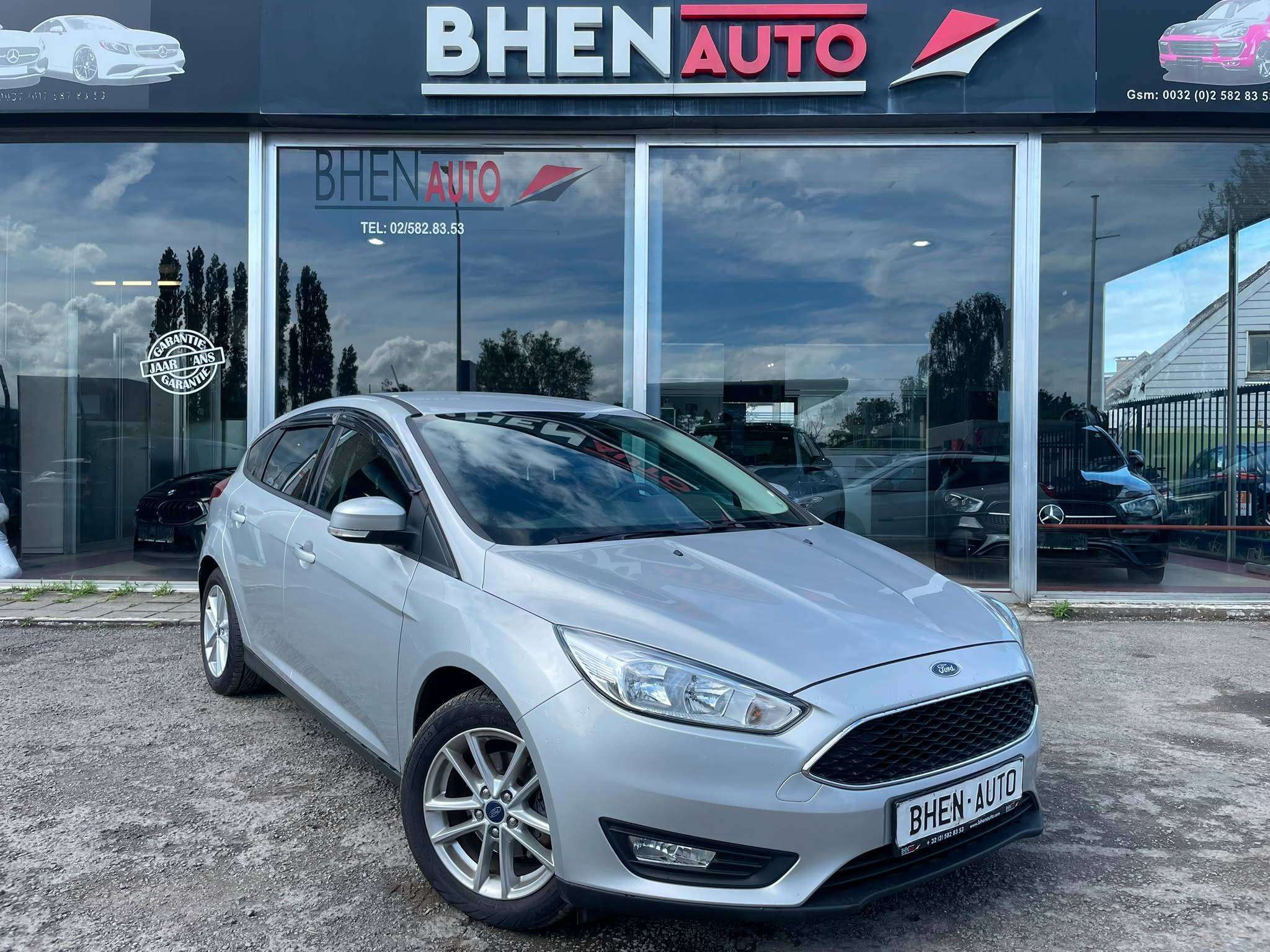 Ford Focus Focus 1.6i Ti-VCT Champions Edition Powershift/Gps