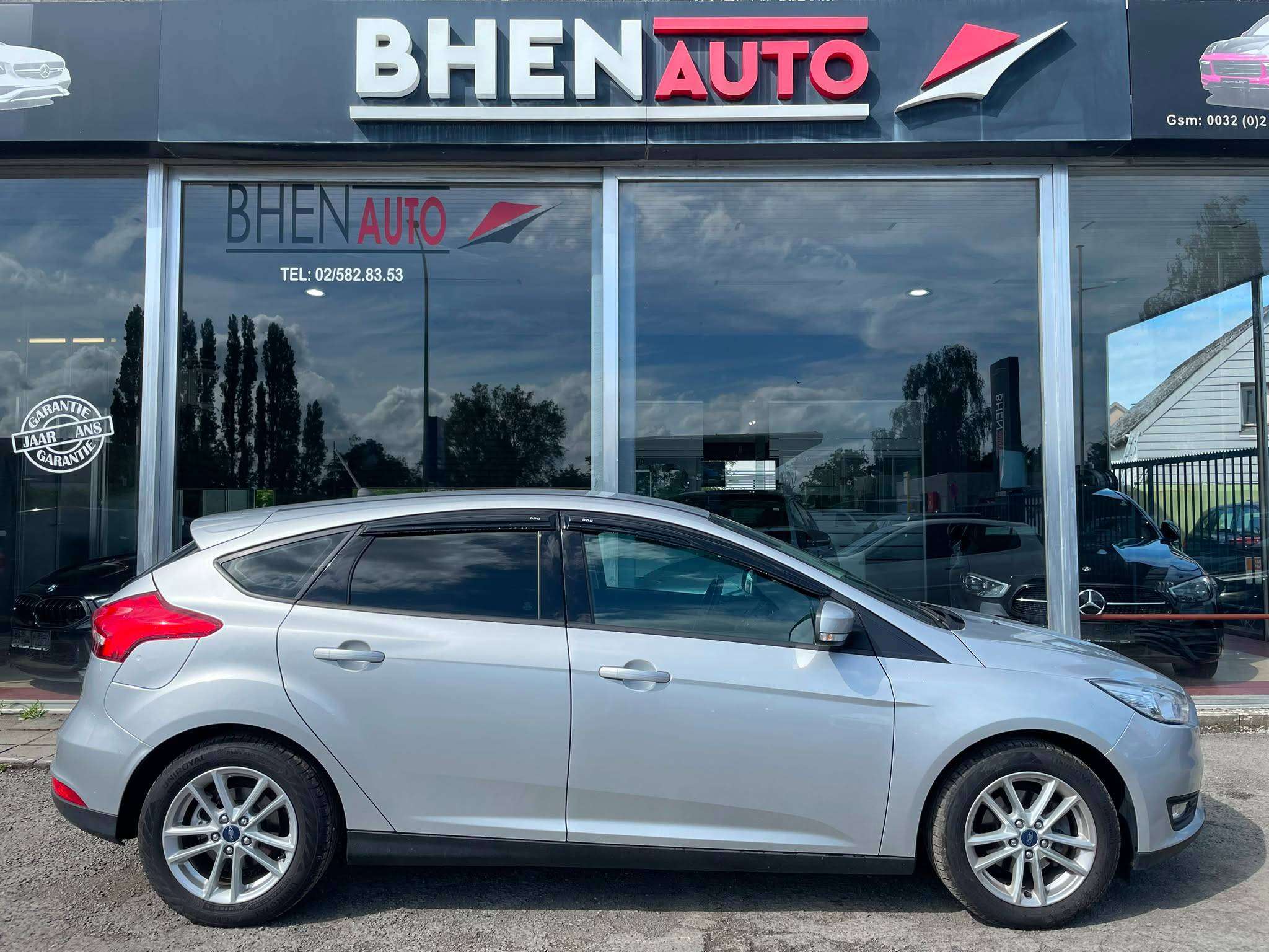 Ford Focus Focus 1.6i Ti-VCT Champions Edition Powershift/Gps