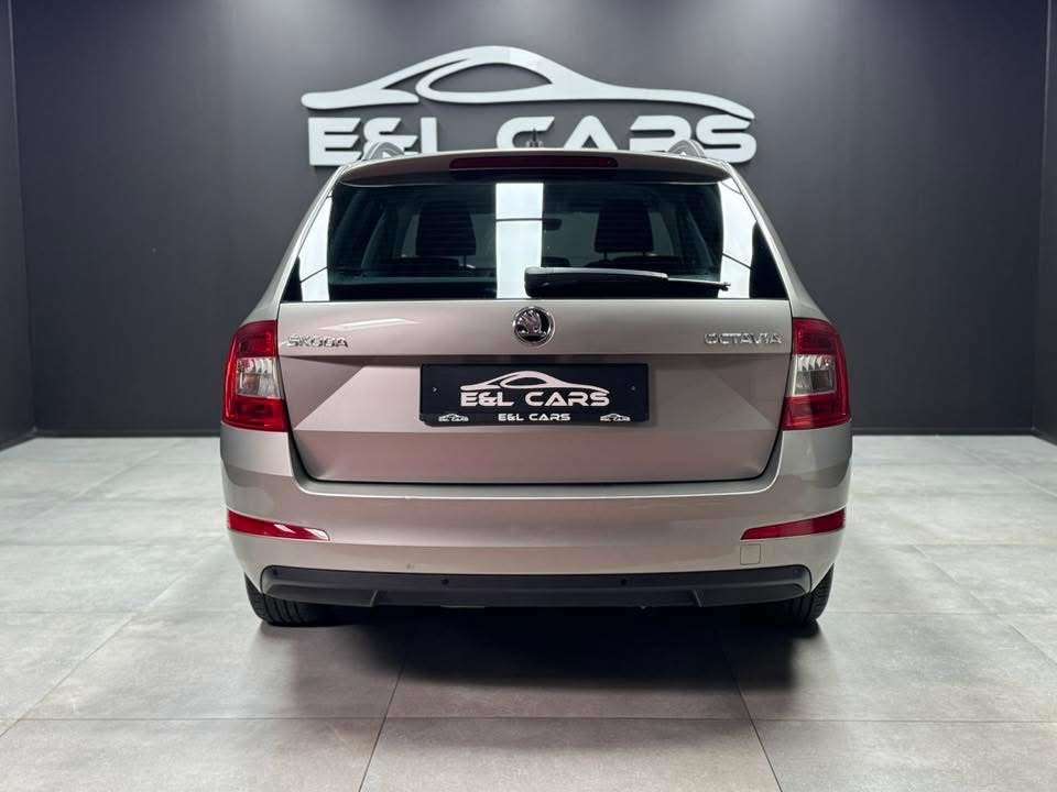 Skoda Octavia Octavia SW 1.6 CR TDi **12 mois de garantie**