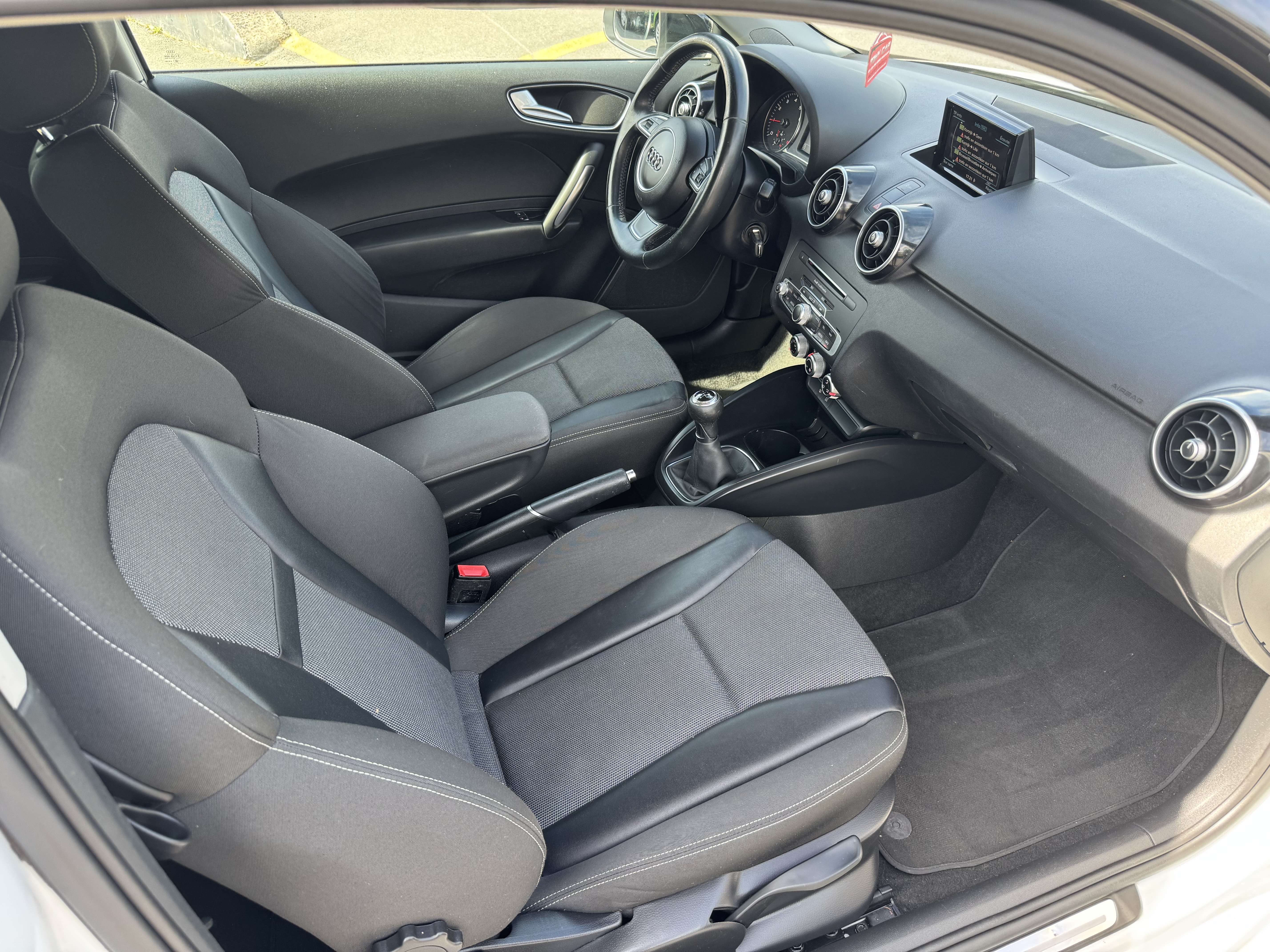 Audi A1 A1 1.0 TFSI Sport ✅✅SERIE SLINE✅✅Navigation