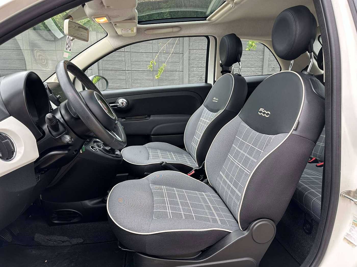 Fiat 500 1.2i Lounge SENSOR/CARPLAY/PANORAMIQUE/GPS/CLIM