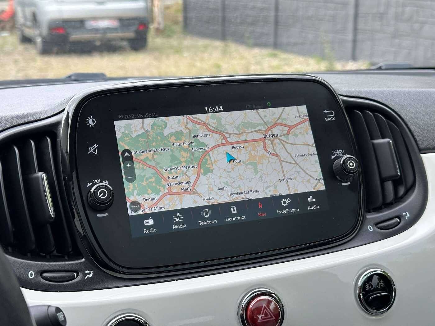 Fiat 500 1.2i Lounge SENSOR/CARPLAY/PANORAMIQUE/GPS/CLIM