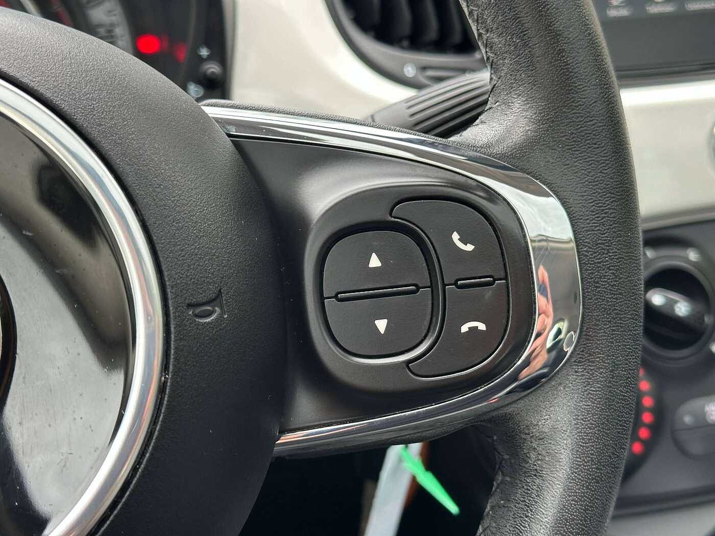 Fiat 500 1.2i Lounge SENSOR/CARPLAY/PANORAMIQUE/GPS/CLIM
