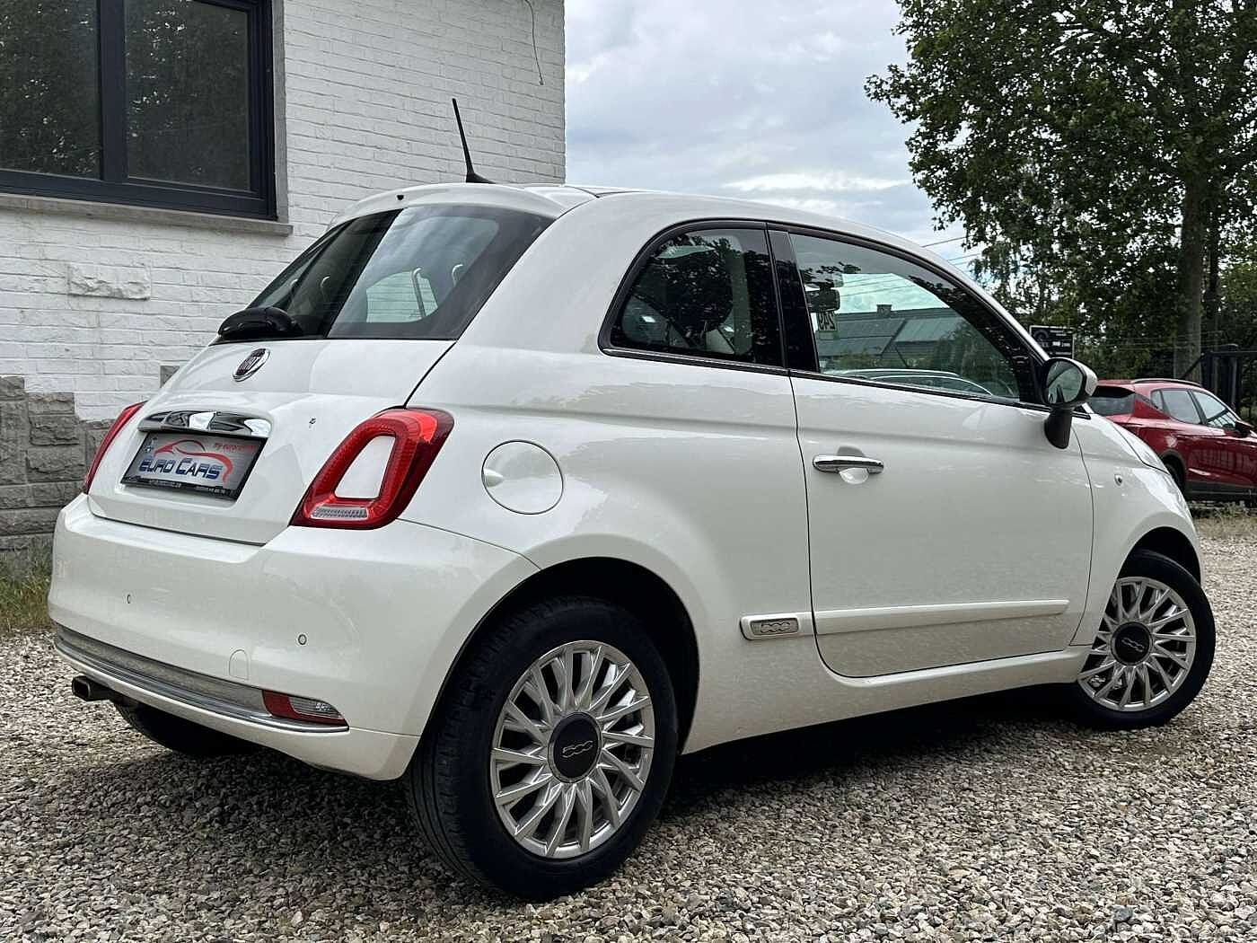 Fiat 500 1.2i Lounge SENSOR/CARPLAY/PANORAMIQUE/GPS/CLIM