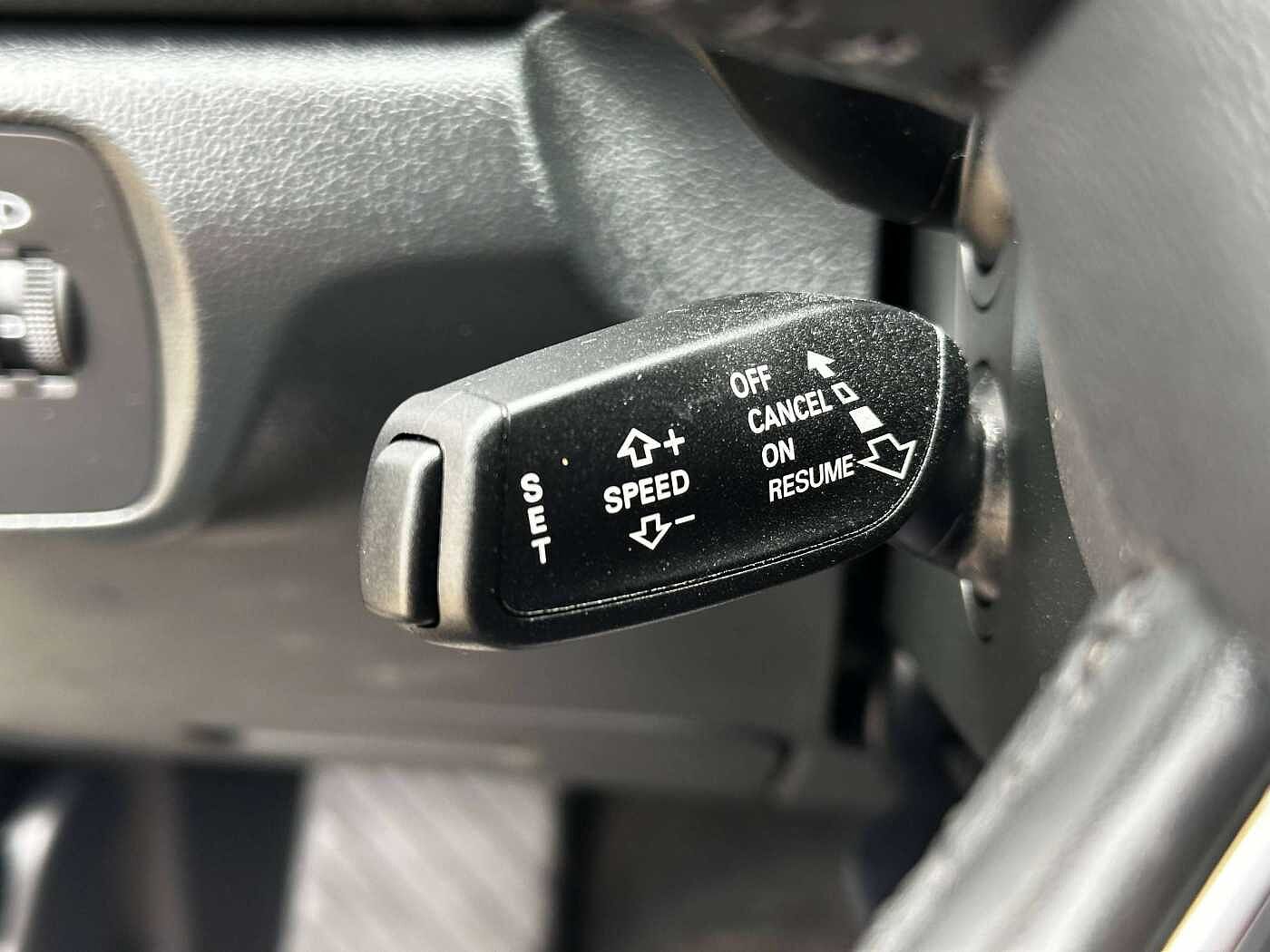 Audi Q3 Q3 2.0 TDi Quattro S tronic 1ER PROP/CRUISE/SENSOR/GPS/BT