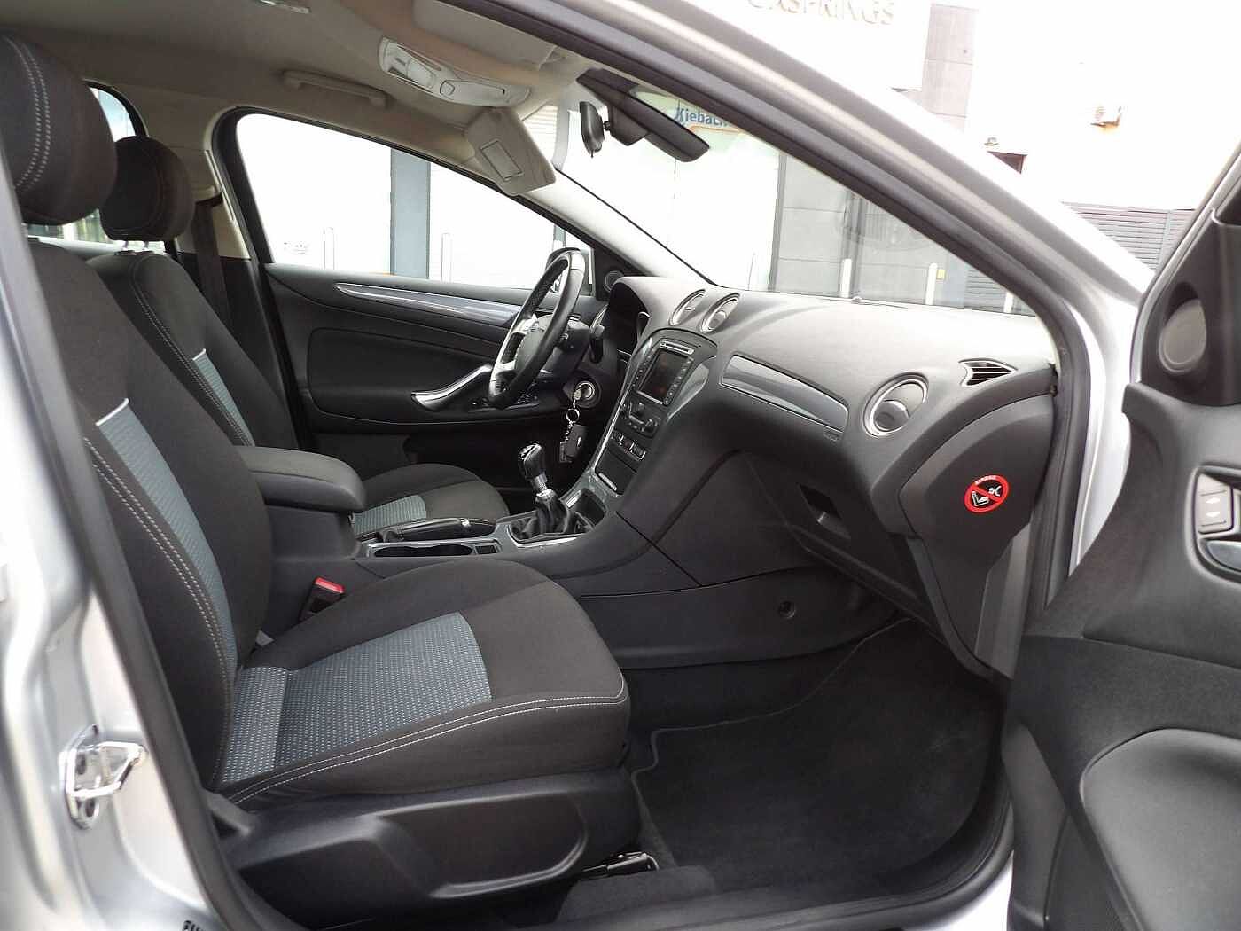Ford Mondeo Mondeo 1.6 Turbo ECOboost