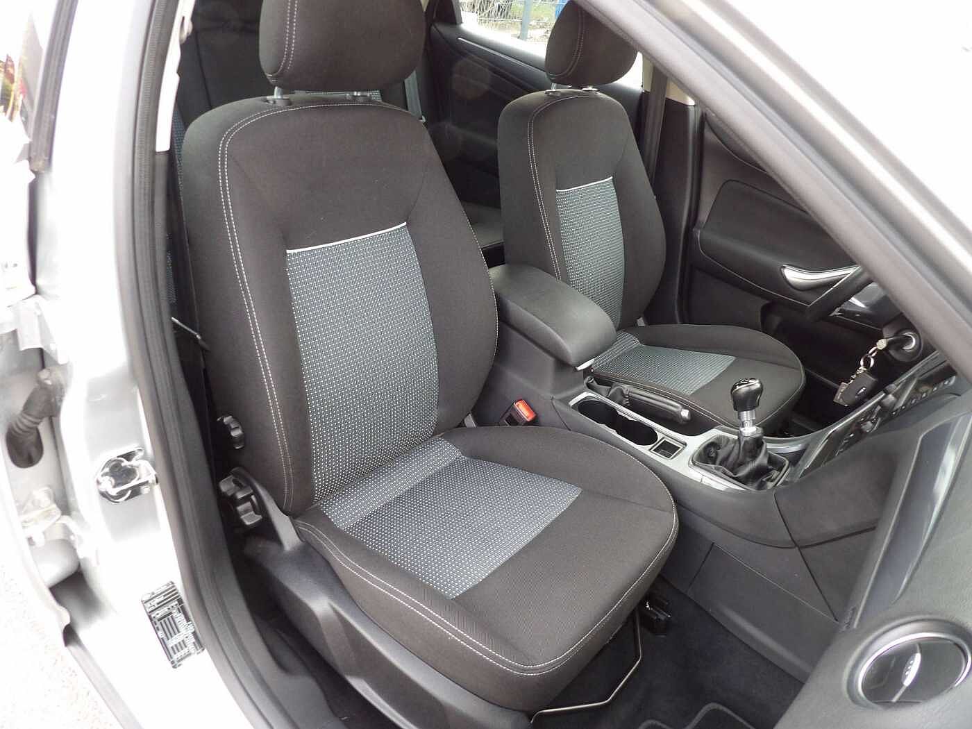 Ford Mondeo Mondeo 1.6 Turbo ECOboost