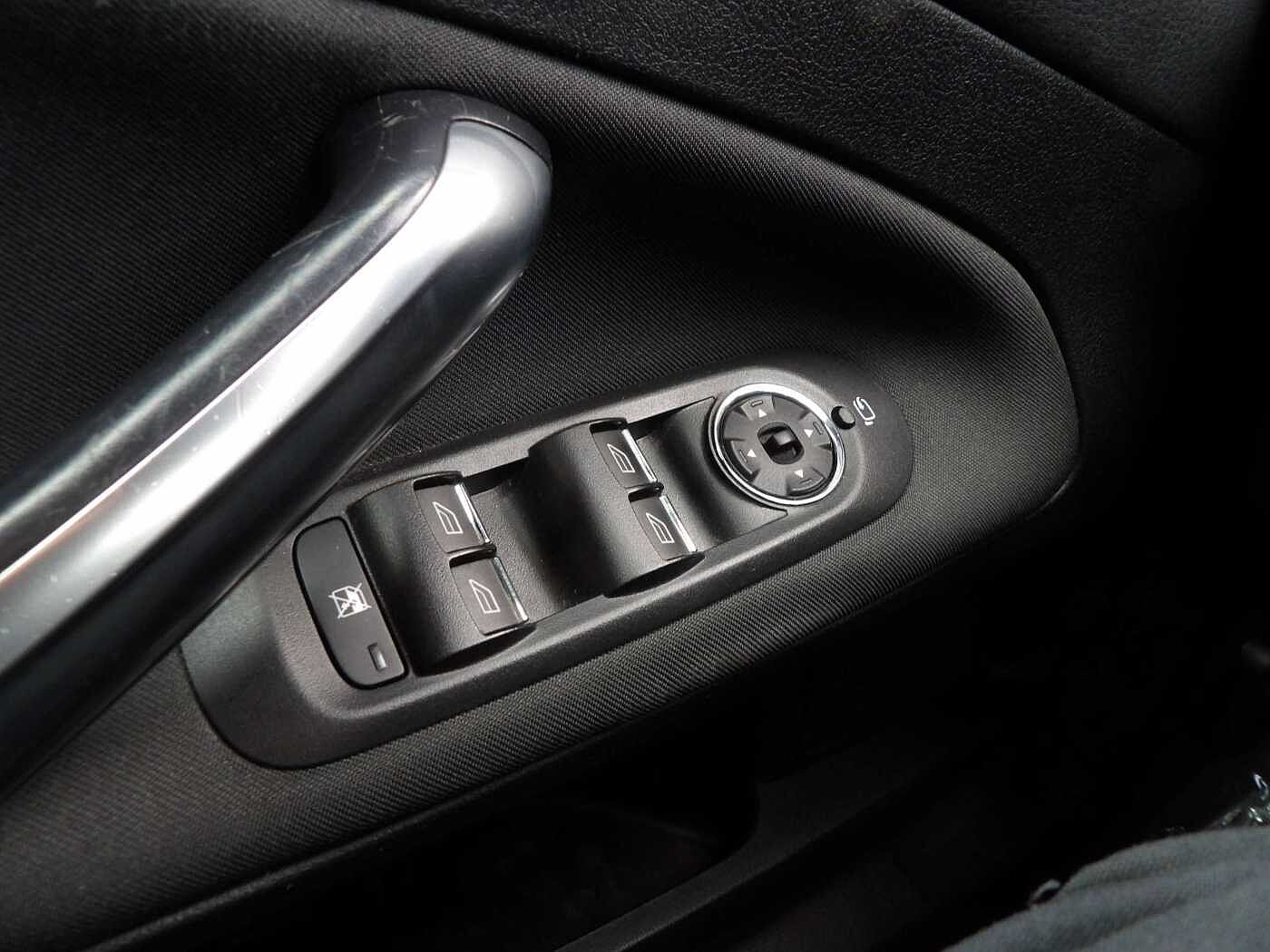 Ford Mondeo Mondeo 1.6 Turbo ECOboost