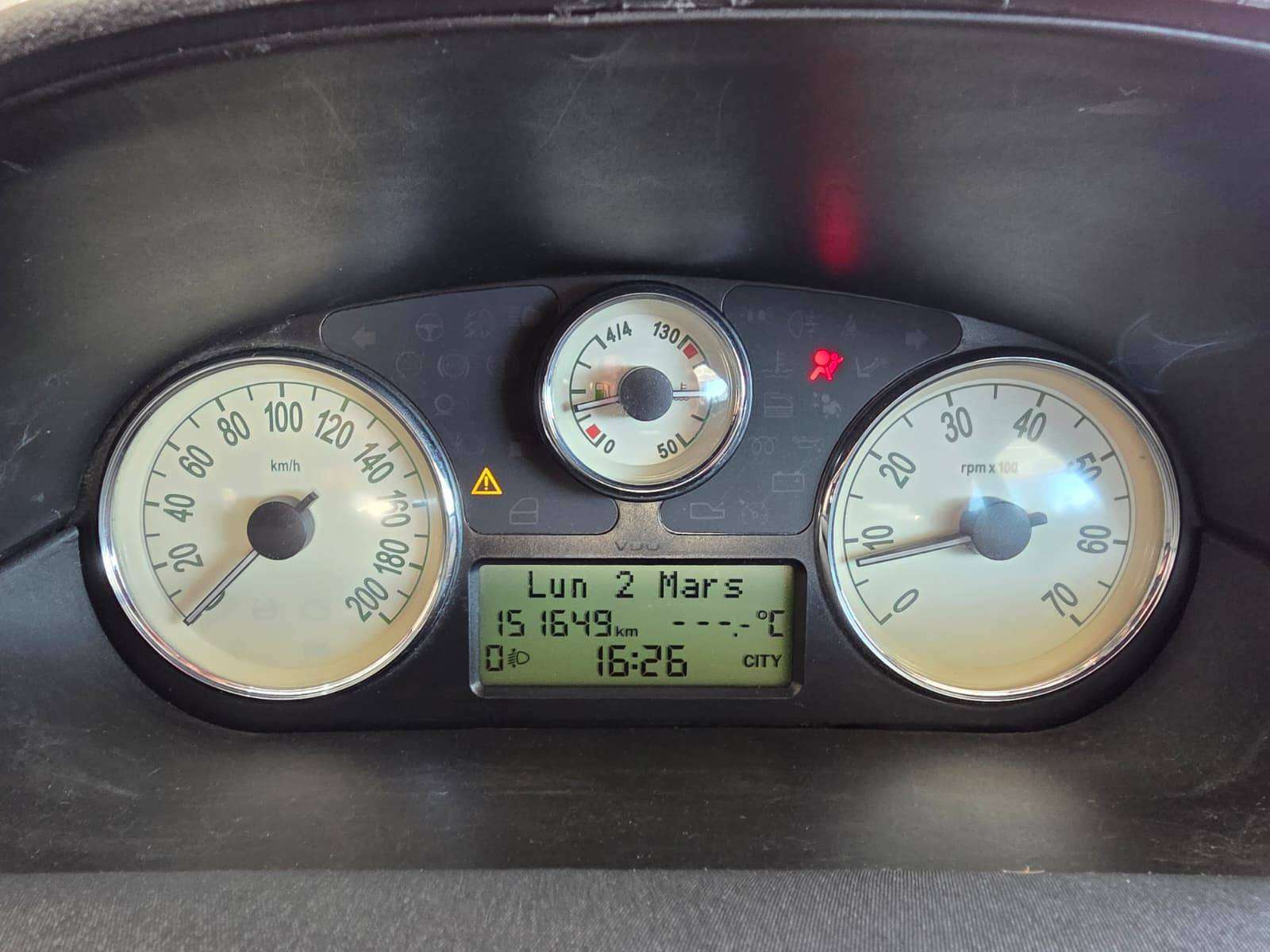 Lancia Ypsilon 🟢1.2 ESSENCE 60CV