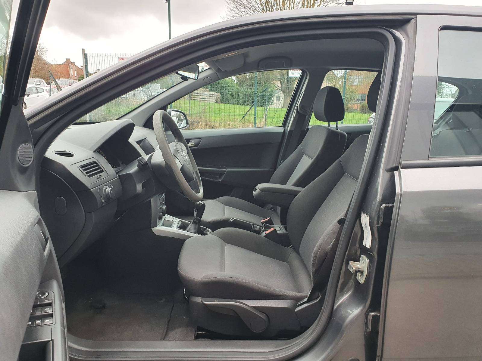 Opel Astra 🟢1.4 ESSENCE 90CV - 5 PORTES - CRUISE - CLIM