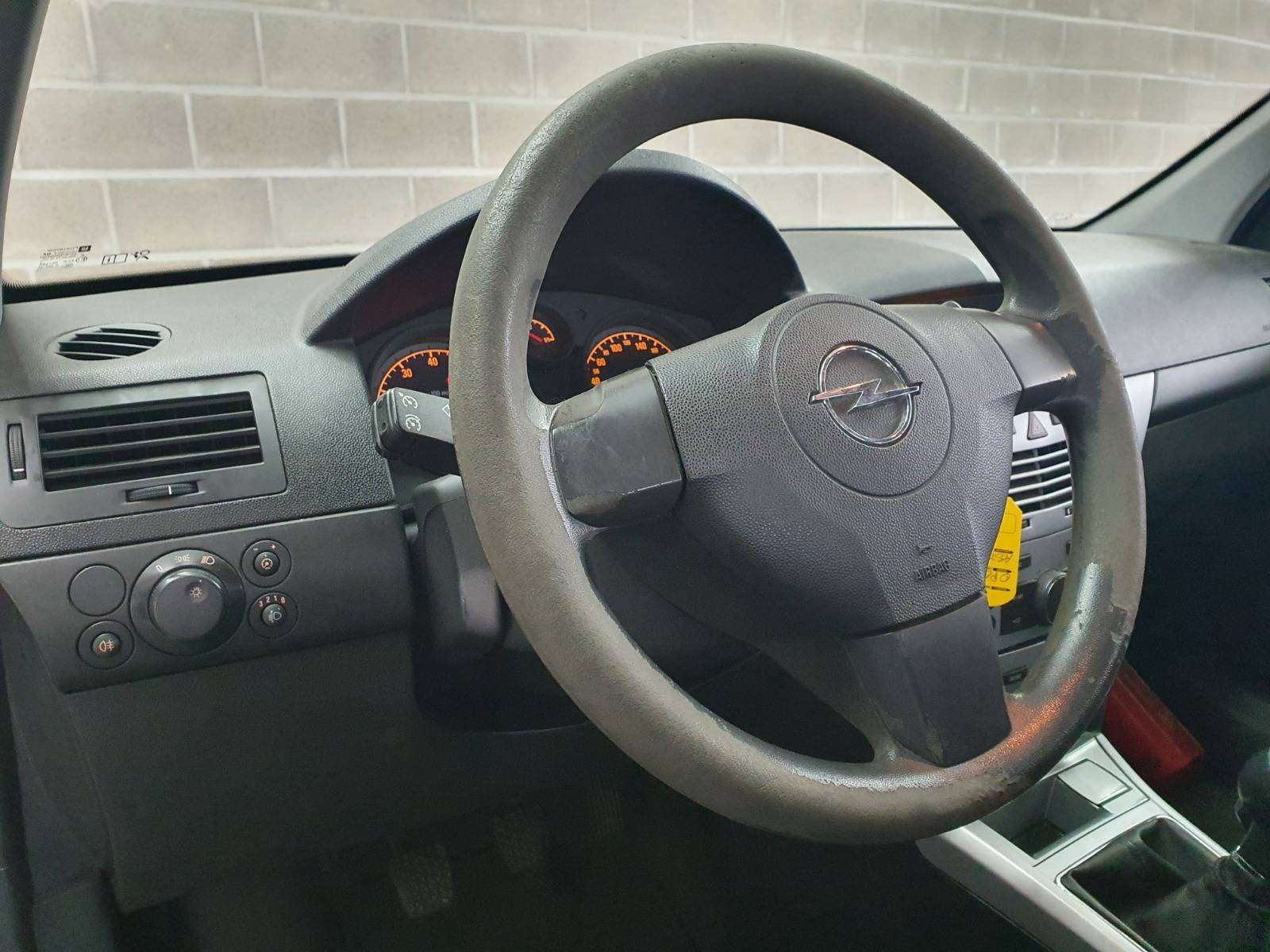 Opel Astra 🟢1.4 ESSENCE 90CV - 5 PORTES - CRUISE - CLIM