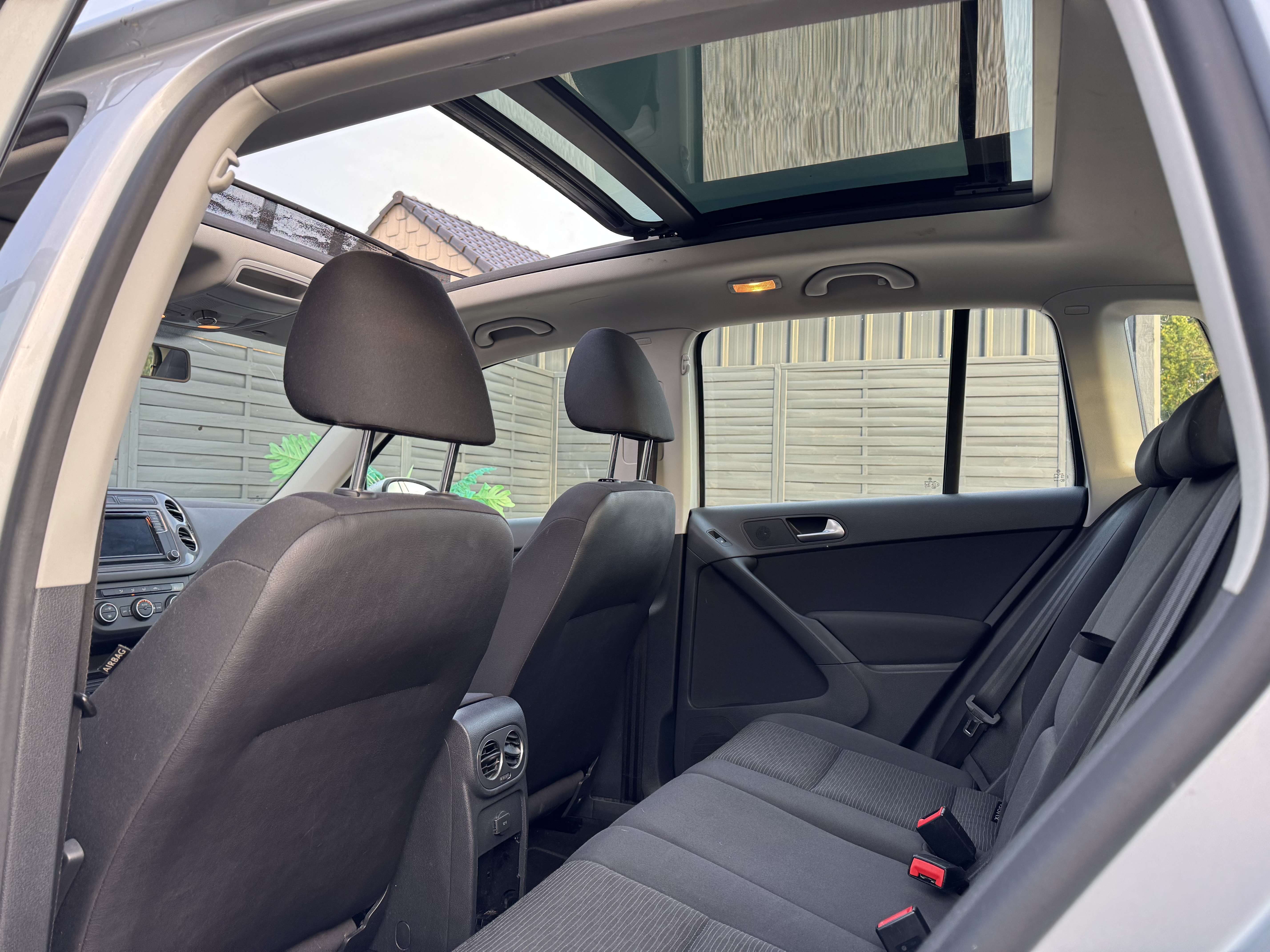 Volkswagen Tiguan 1.4 TSI */*BOITE AUTO+TOIT PANO+CARNET */*