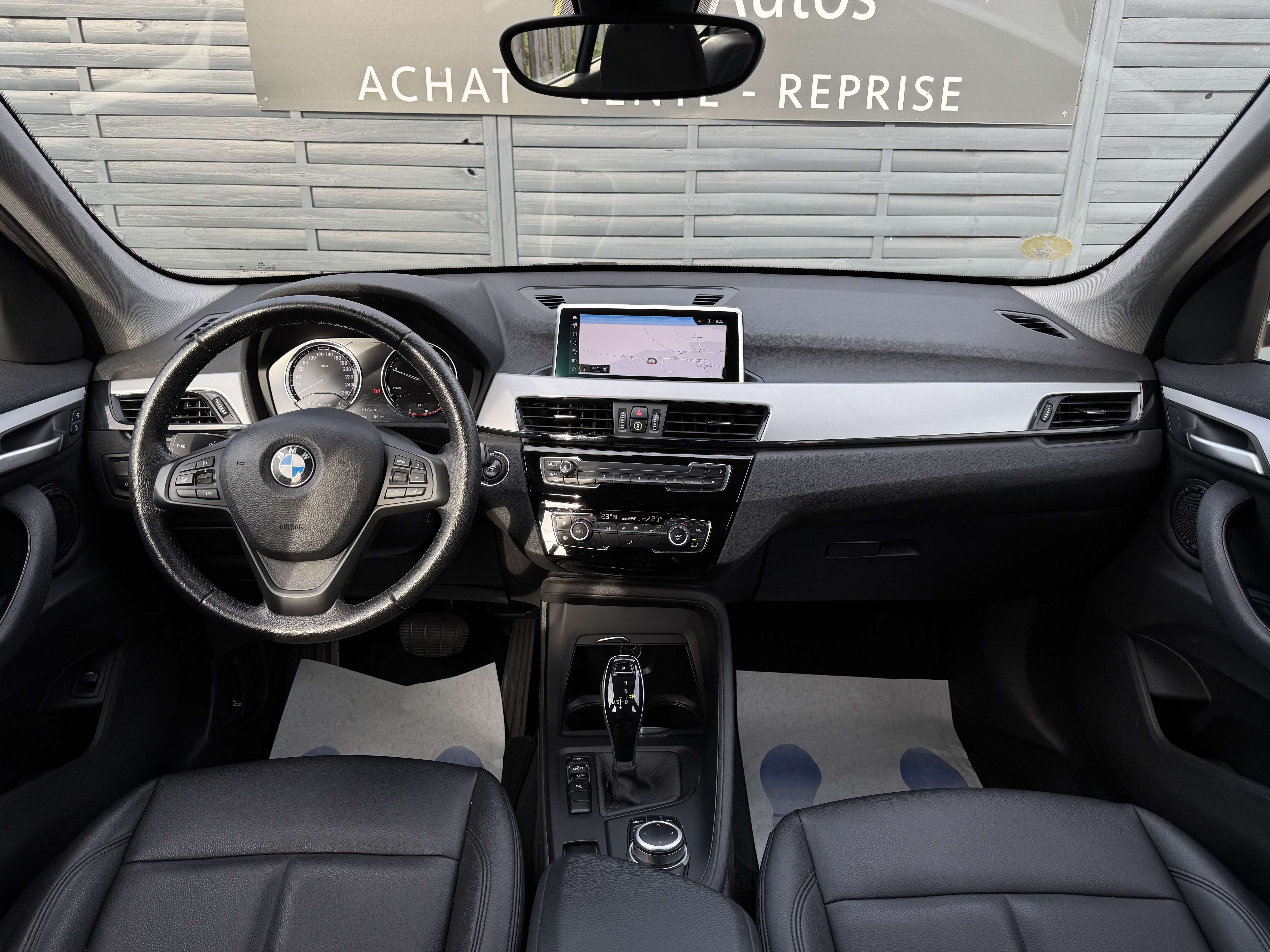 BMW X1 1.5 dA sDrive16 */*BOITE AUTO+CUIR+CARNET */*