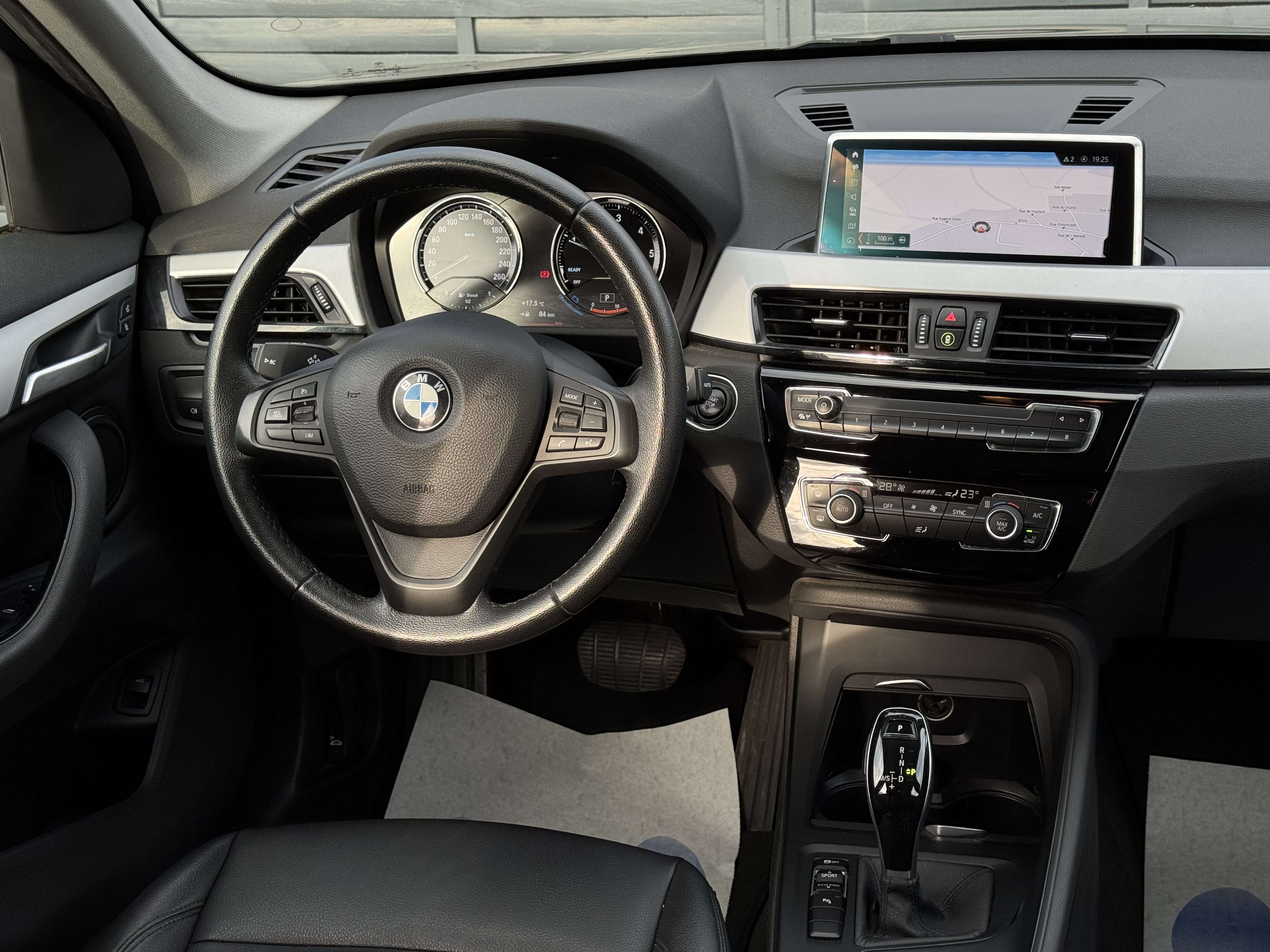 BMW X1 1.5 dA sDrive16 */*BOITE AUTO+CUIR+CARNET */*