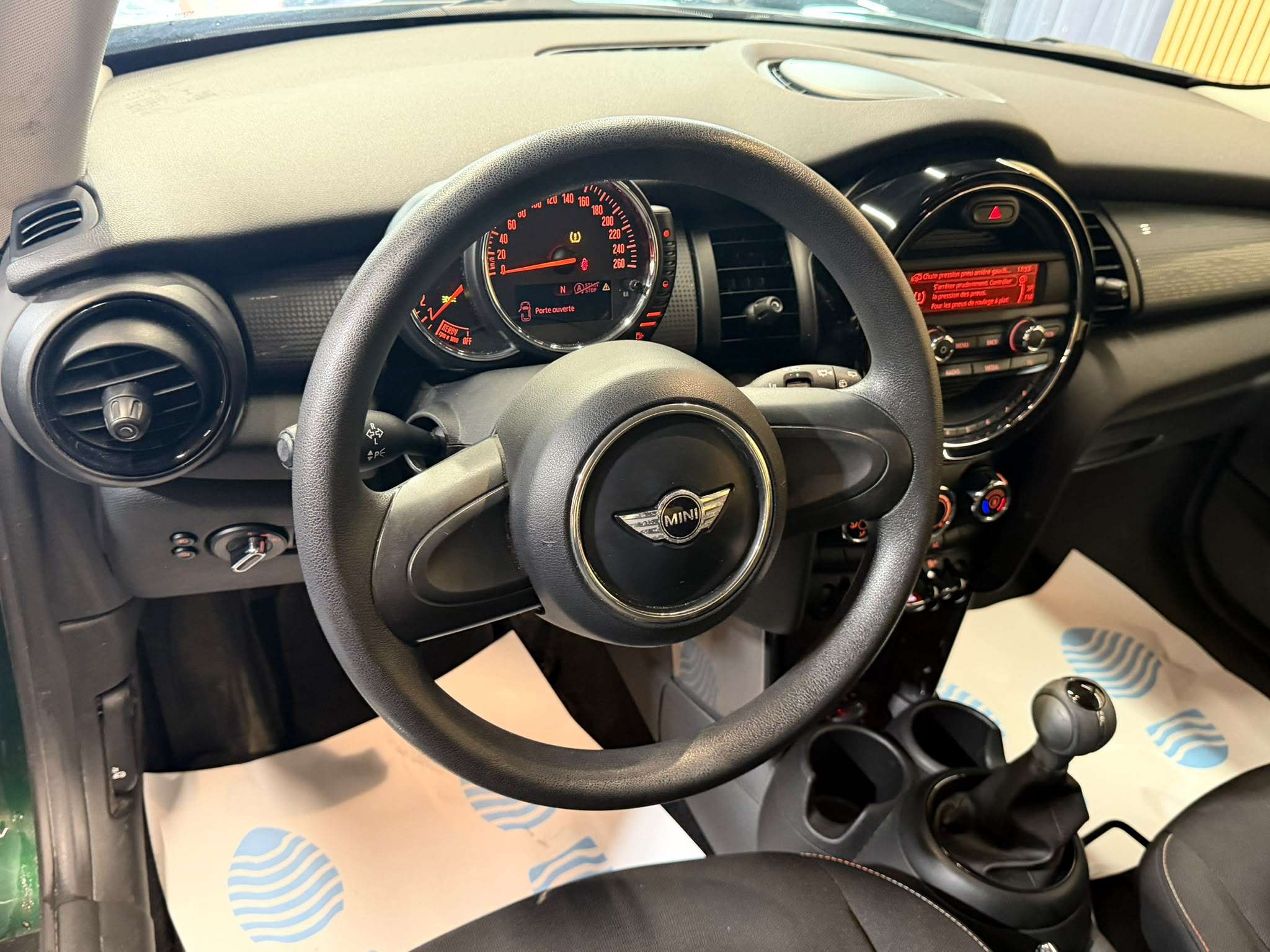 MINI Cooper 1.5 * GARANTIE 12 MOIS * 1ER PROP *