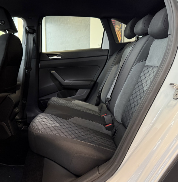 Volkswagen TAIGO 1.0 TSI 110CH R-LINE DSG7
