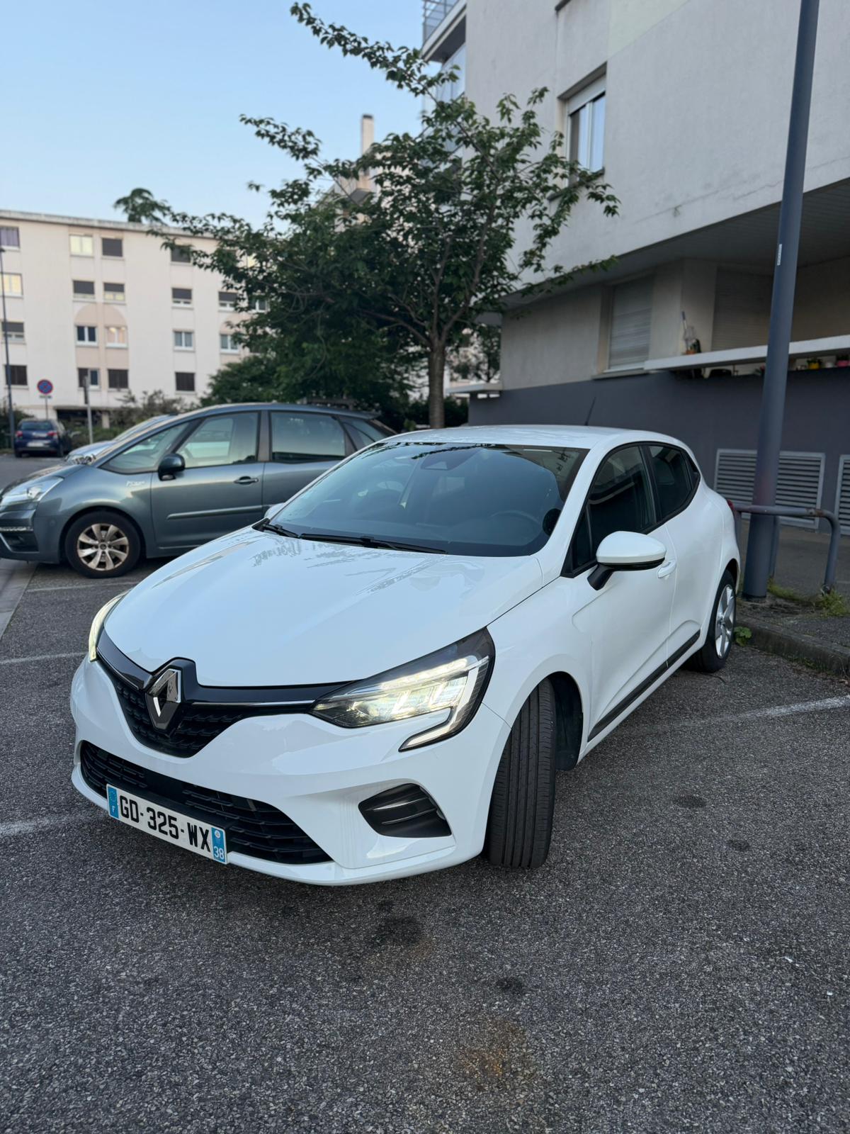 Renault Clio V 1.5 BLUE DCI 100 BUSINESS 21N