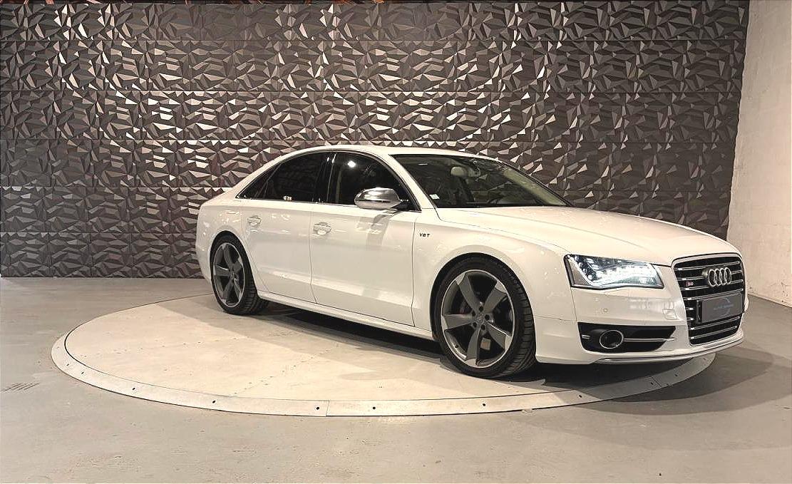 Audi S8 Quattro Sport 4.0 V8 TFSI - BVA Tiptronic 2012 BERLINE . PHASE 2
