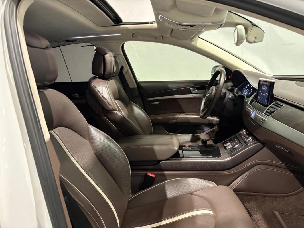 Audi S8 Quattro Sport 4.0 V8 TFSI - BVA Tiptronic 2012 BERLINE . PHASE 2
