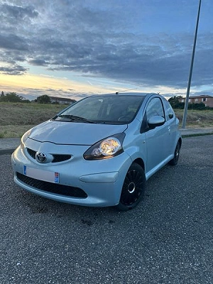 Toyota Aygo (2) 1.0 VVT-I CONNECT SPORT 3P