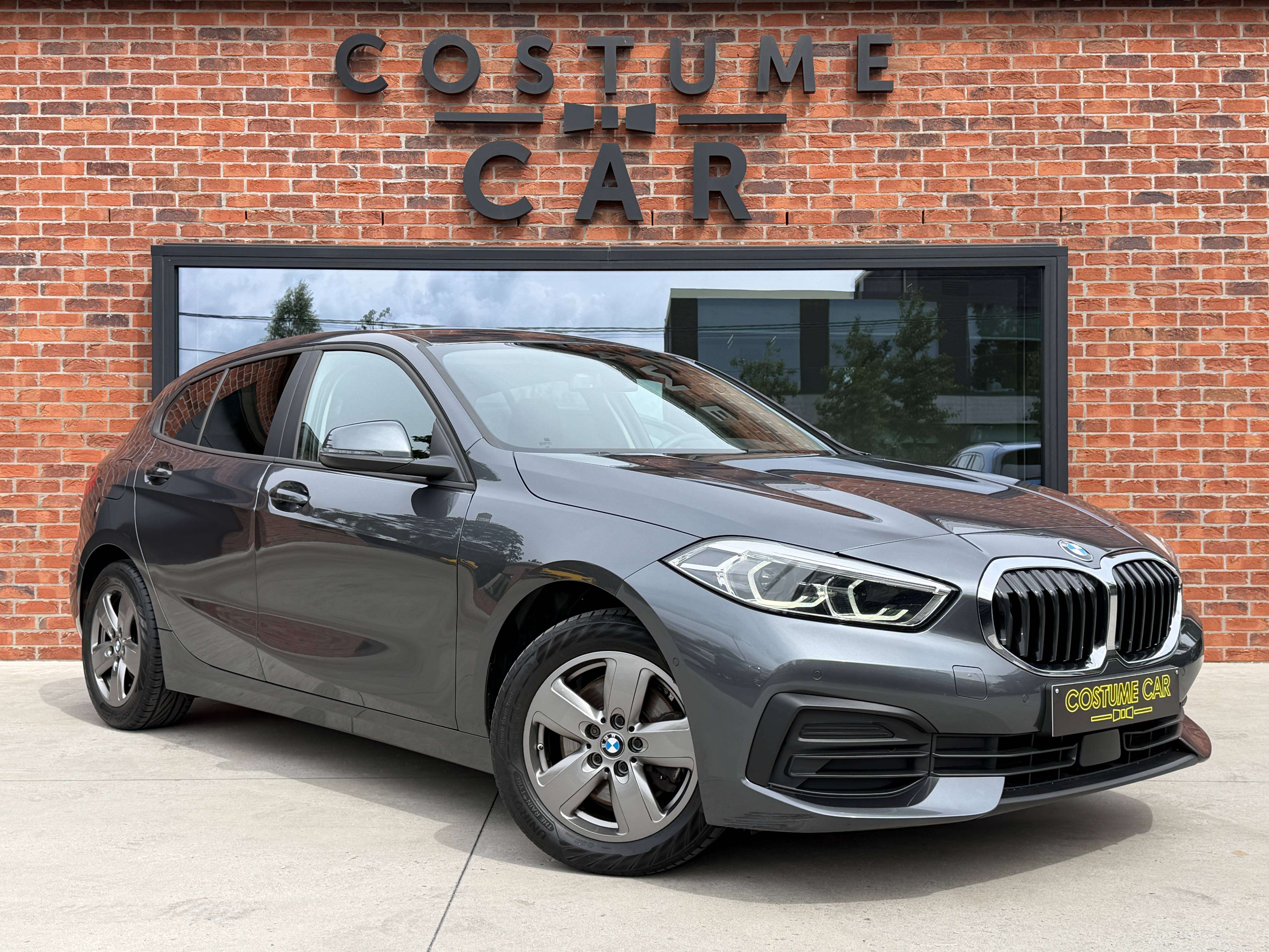 BMW 116 LED - Sg chauffants - GPS - Capteurs - Clim auto