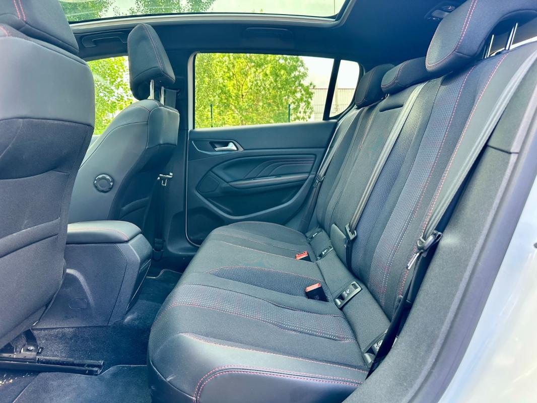 Peugeot 308 PureTech 130ch SS EAT8 GT Line - Suivi Peugeot Carplay Toit panoramique