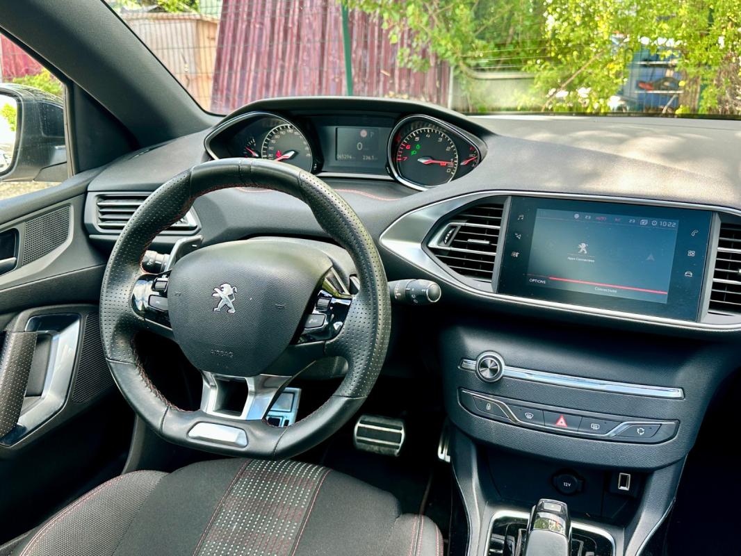 Peugeot 308 PureTech 130ch SS EAT8 GT Line - Suivi Peugeot Carplay Toit panoramique