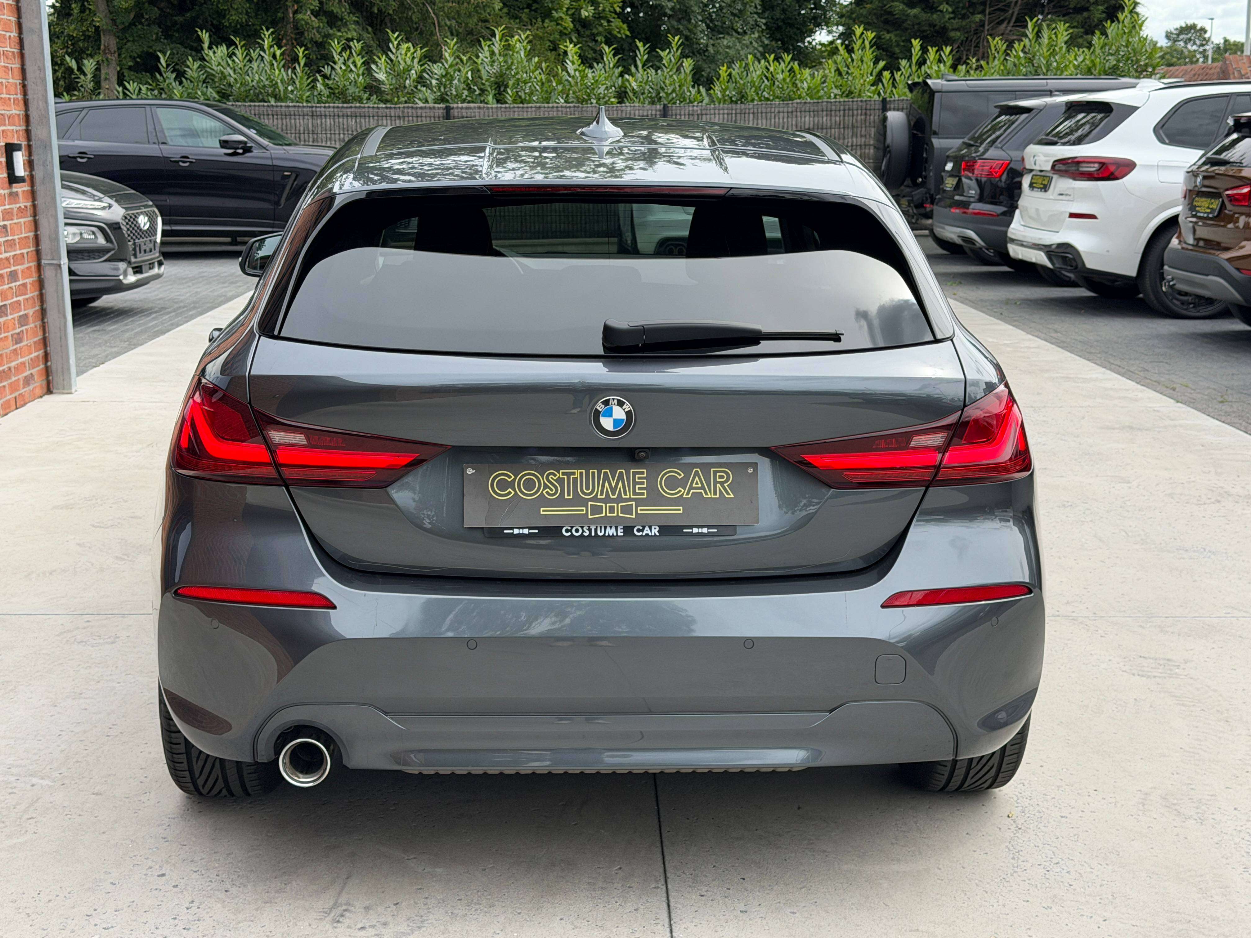 BMW 116 LED - Sg chauffants - GPS - Capteurs - Clim auto