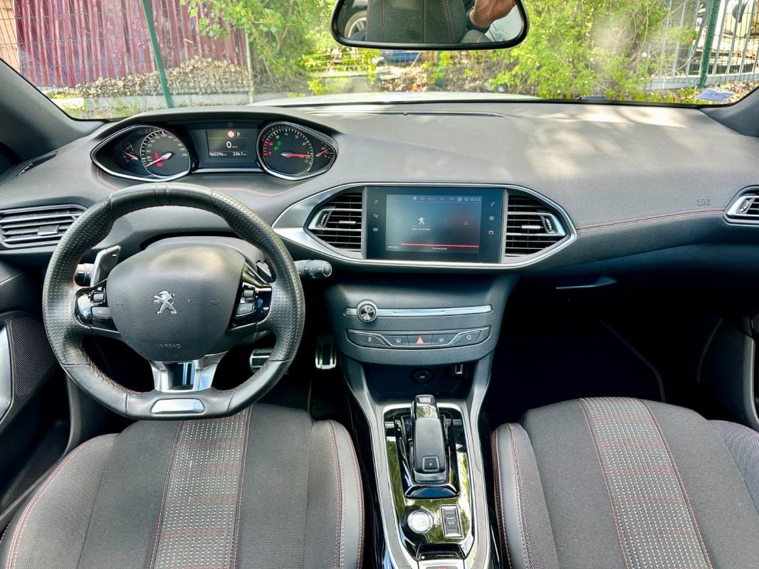 Peugeot 308 PureTech 130ch SS EAT8 GT Line - Suivi Peugeot Carplay Toit panoramique