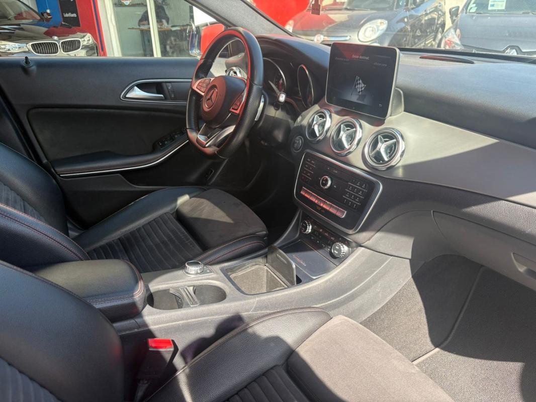 Mercedes-Benz Gla 200 2.2 CDI – ENTIÈREMENT RÉVISÉE ET GARANTIE 12 MOIS EN EUROPE