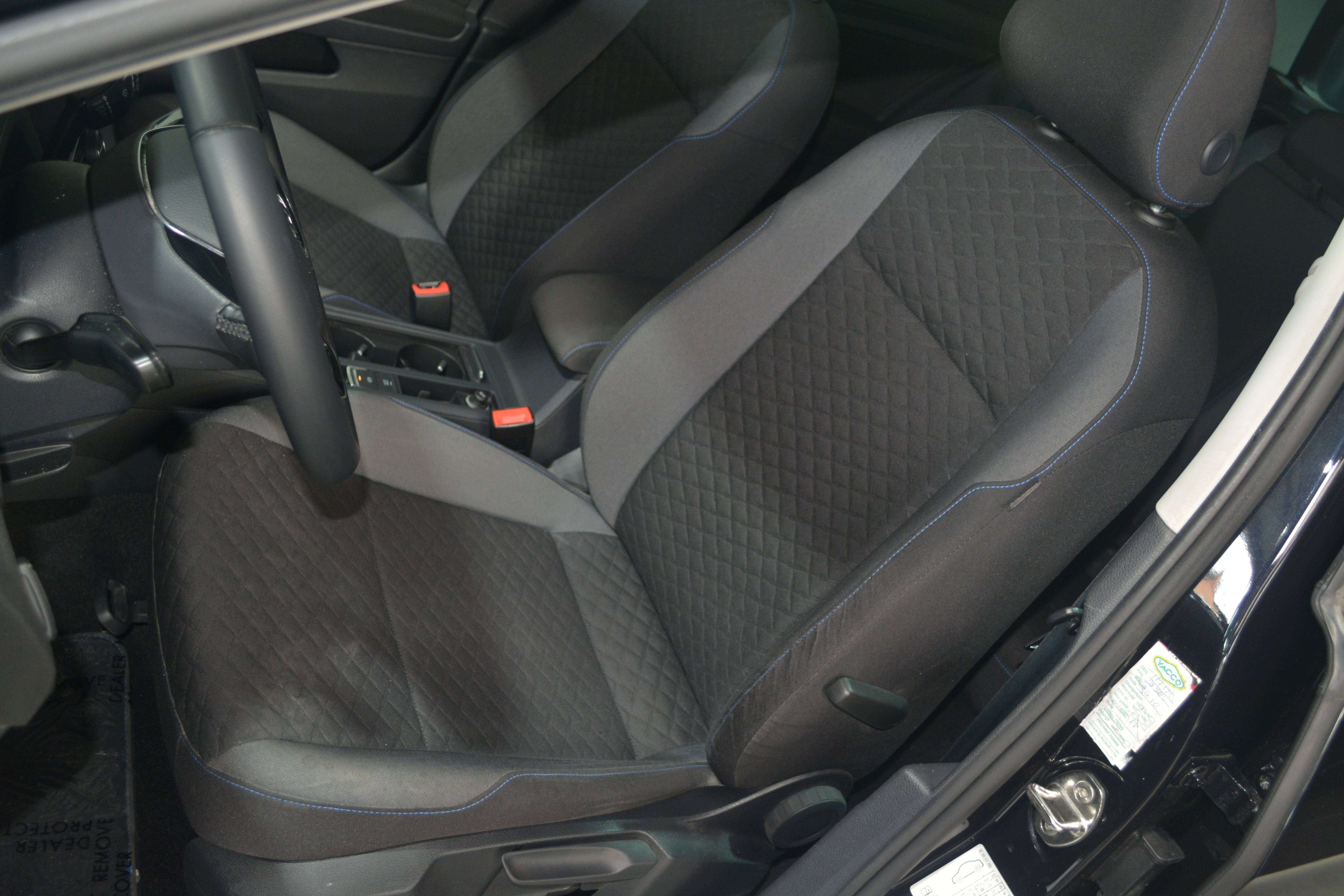 Volkswagen Golf Golf 1.0 TSI Join OPF (EU6.2) /R-SPORTPACK / NAVI + CAMERA / ADAPTIVE CRUISE / ALL. VELGEN