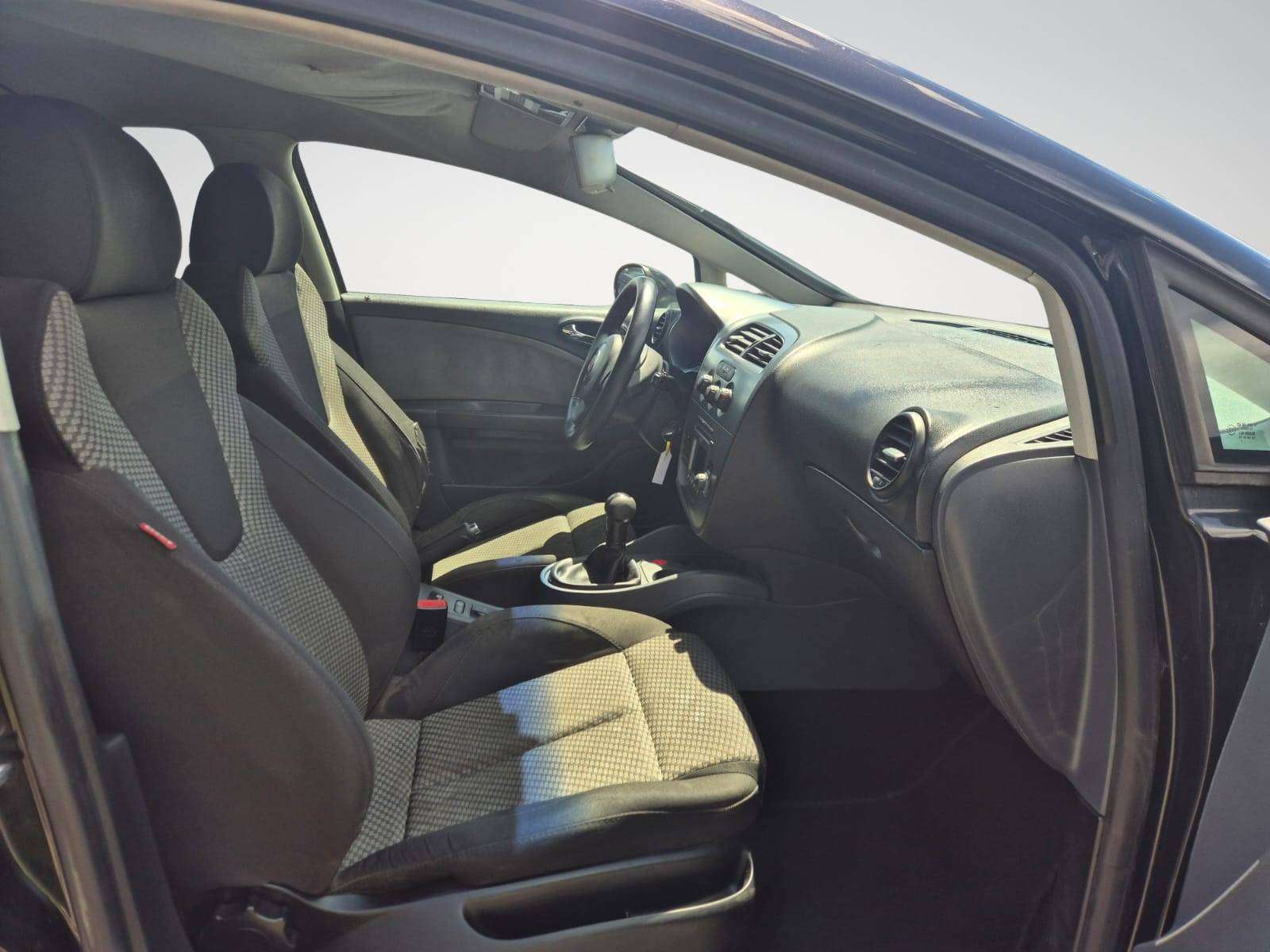 SEAT Leon Leon 1.9 TDi // pret a immatriculer ///