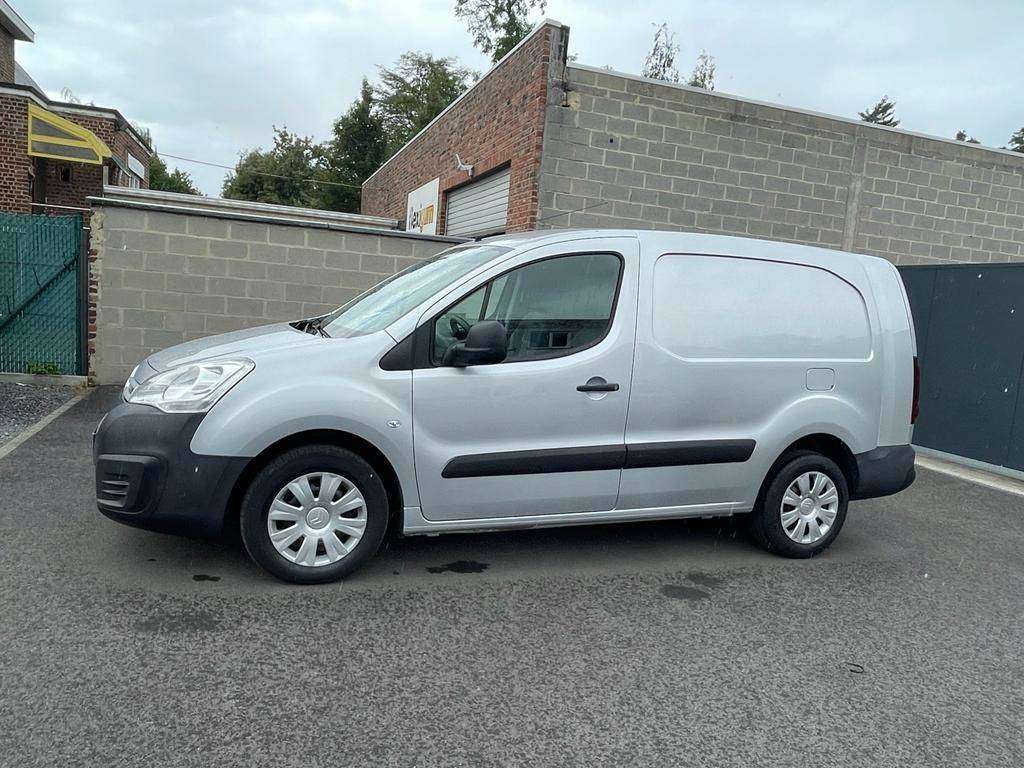 Citroen Berlingo 1.6d HDI LONG LICHTE VRACHT AIRCO €6500+21%TVA