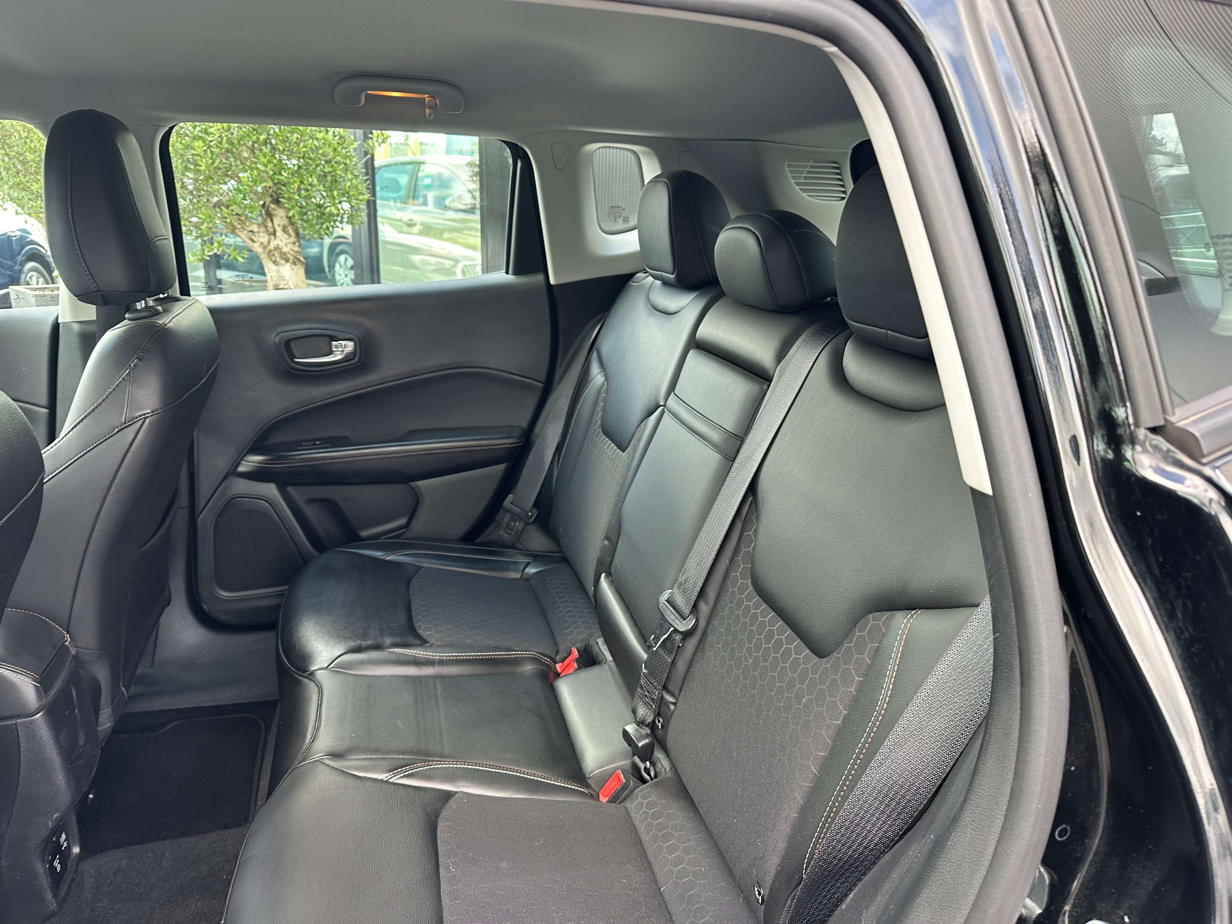 Jeep Compass 1.4 Turbo 4x2 Longitude Business Leder GPS